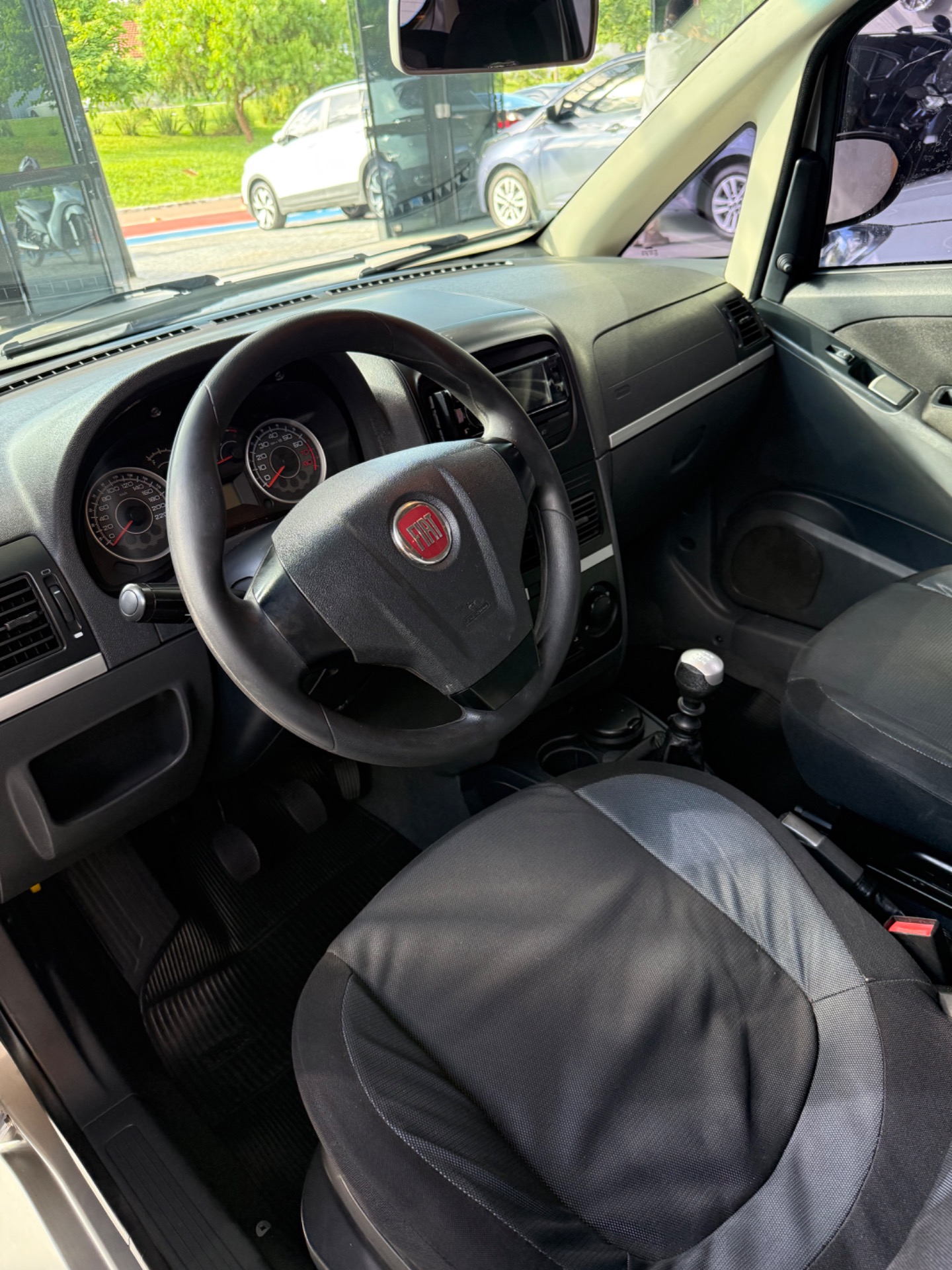 Fiat Idea Attractive 1.4 Fire Flex 8V 5P - foto 17