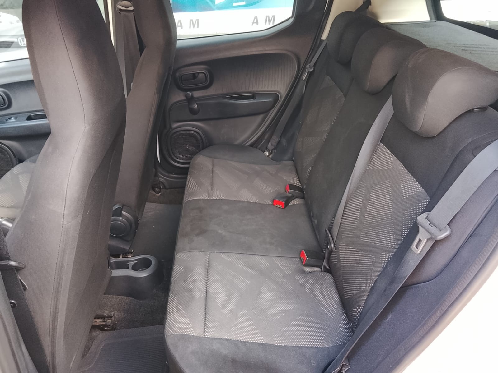 Fiat Mobi Like 1.0 Fire Flex 5p. - foto 8