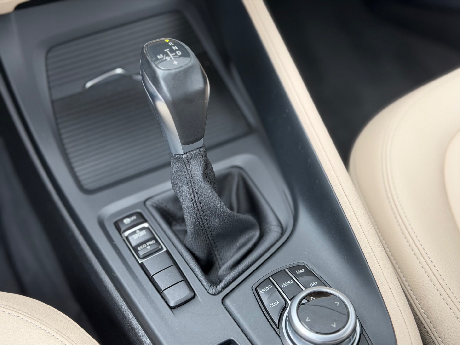 BMW X1 Sdrive 20i 2.0 2.0 Tb Acti.flex Aut. - foto 11