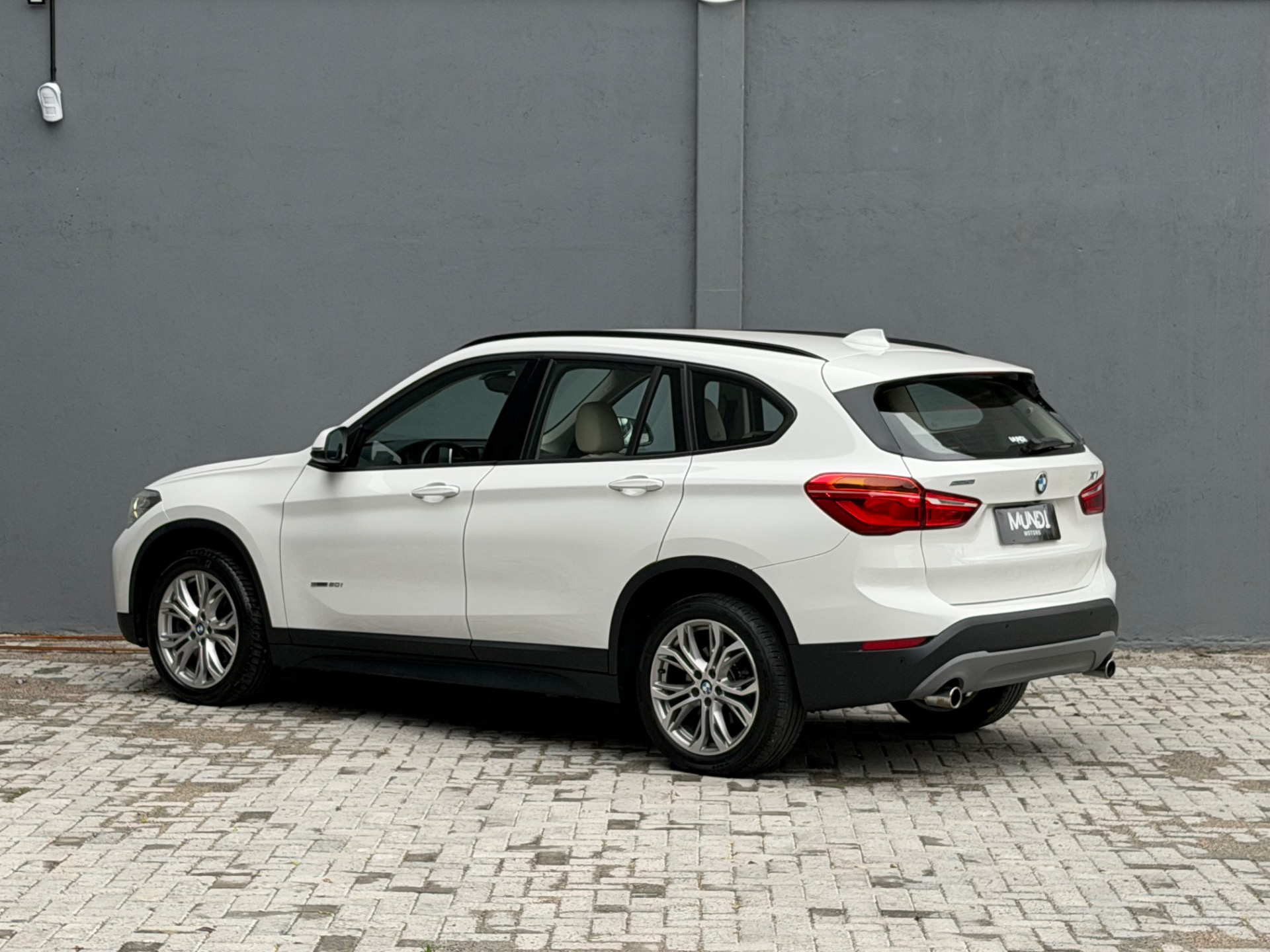 BMW X1 Sdrive 20i 2.0 2.0 Tb Acti.flex Aut. - foto 4