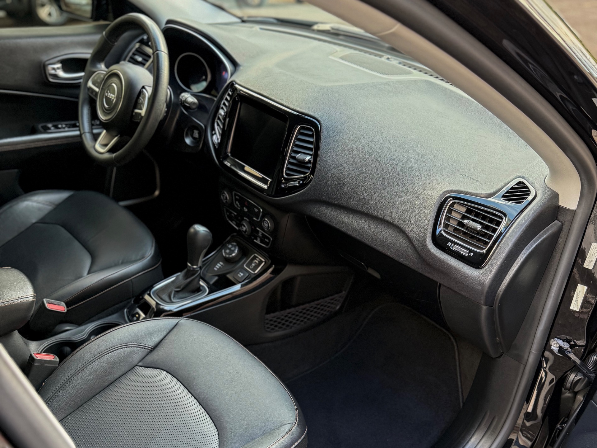 Jeep Compass Limited 2.0 4X4 Diesel 16V Aut. - foto 7