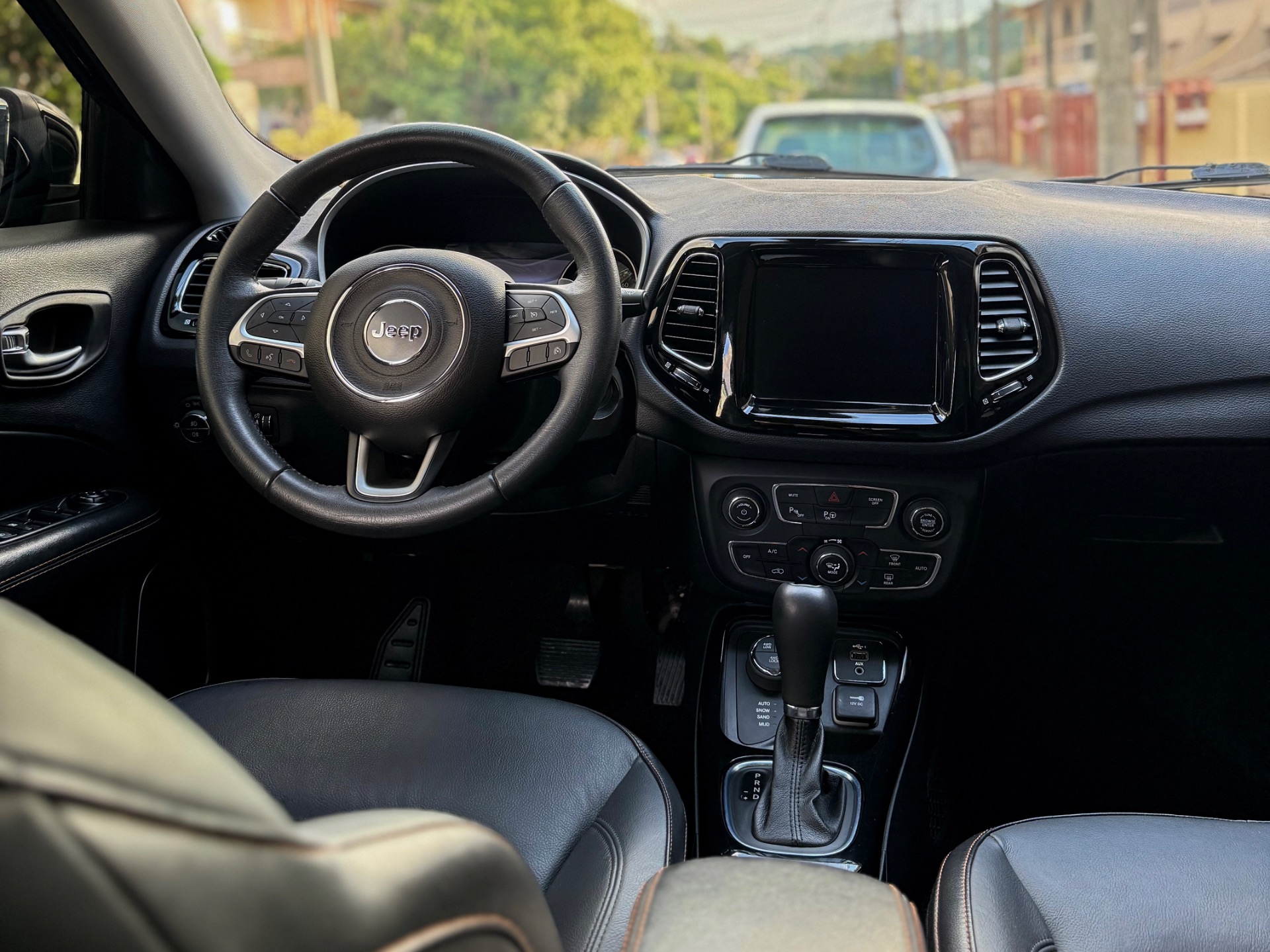 Jeep Compass Limited 2.0 4X4 Diesel 16V Aut. - foto 6