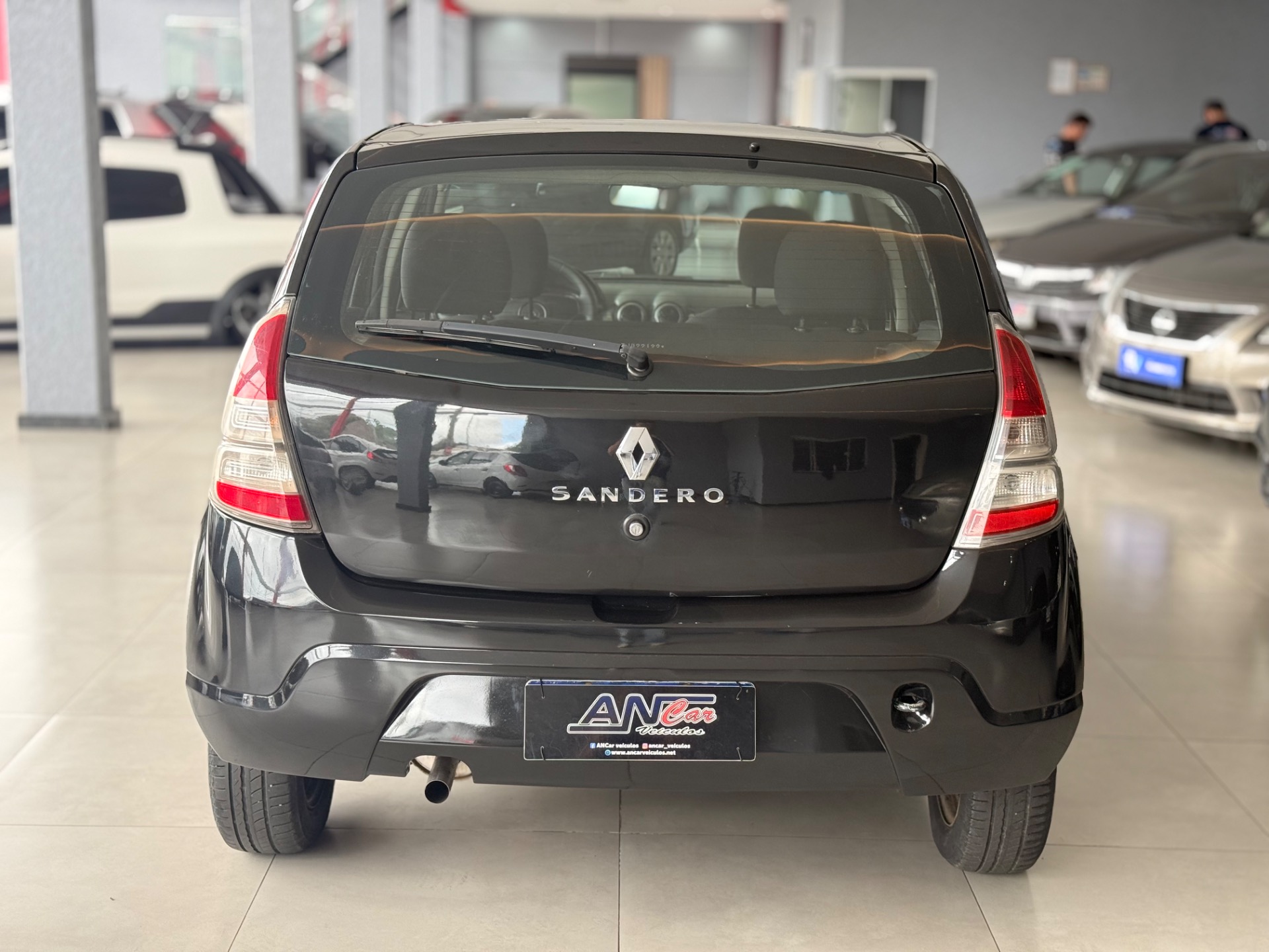 Renault Sandero Expression Hi Flex 1.0 16V 5P - foto 5