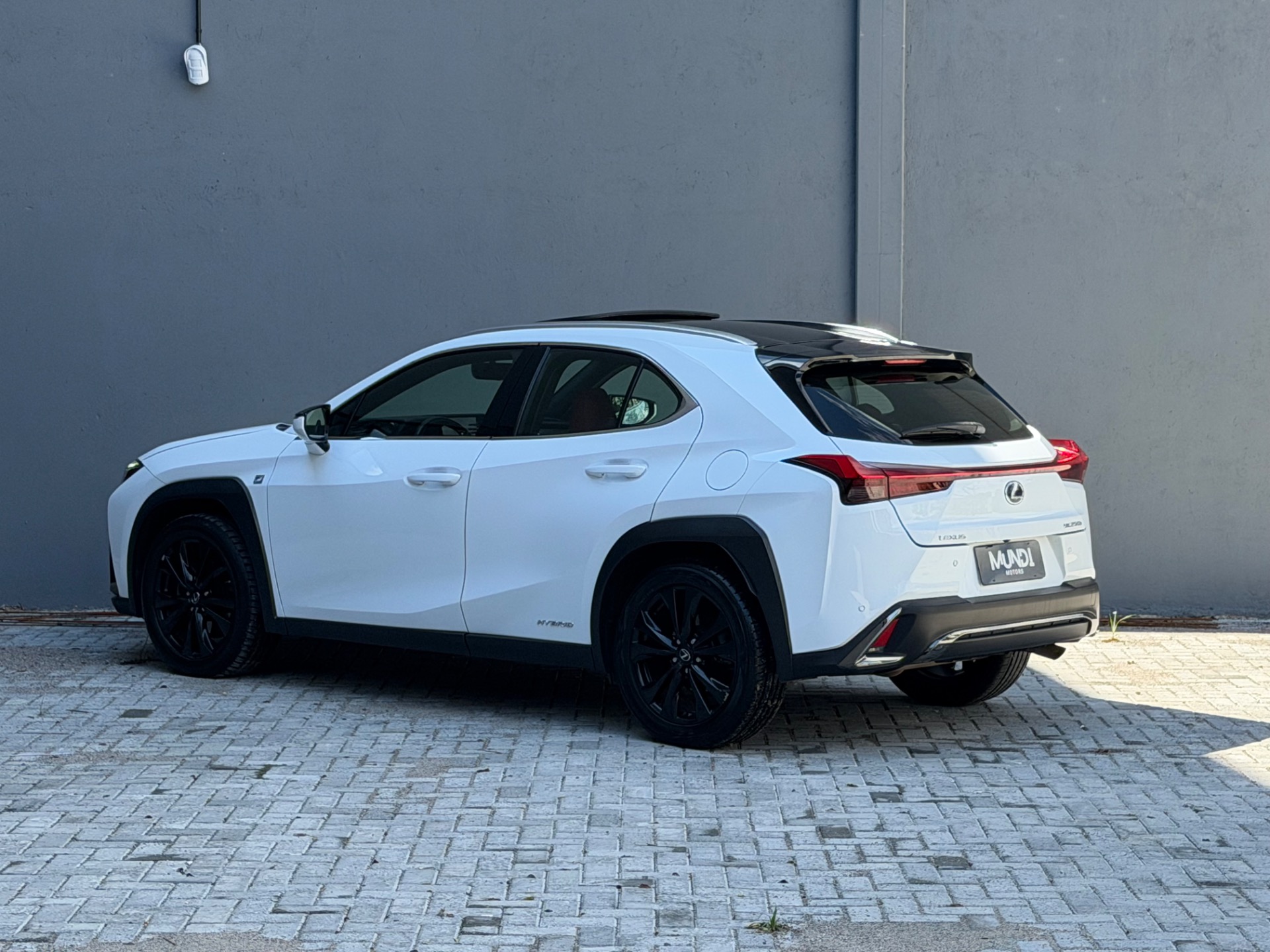 Lexus Ux-250h F Sport 2.0 16V Aut. (híbrido) - foto 4