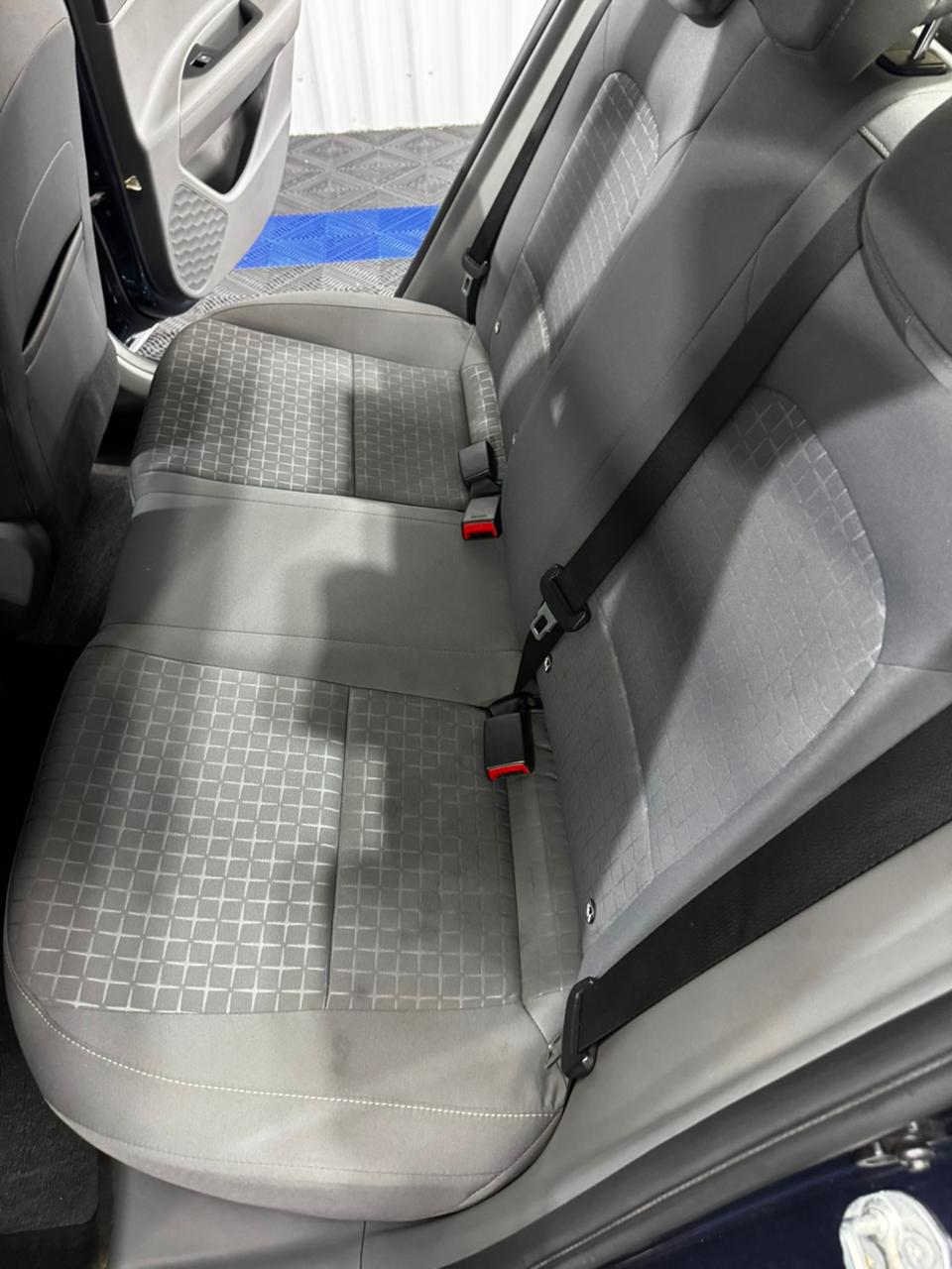 Hyundai HB20S Comfort Plus 1.0 Flex 12V Mec. - foto 14