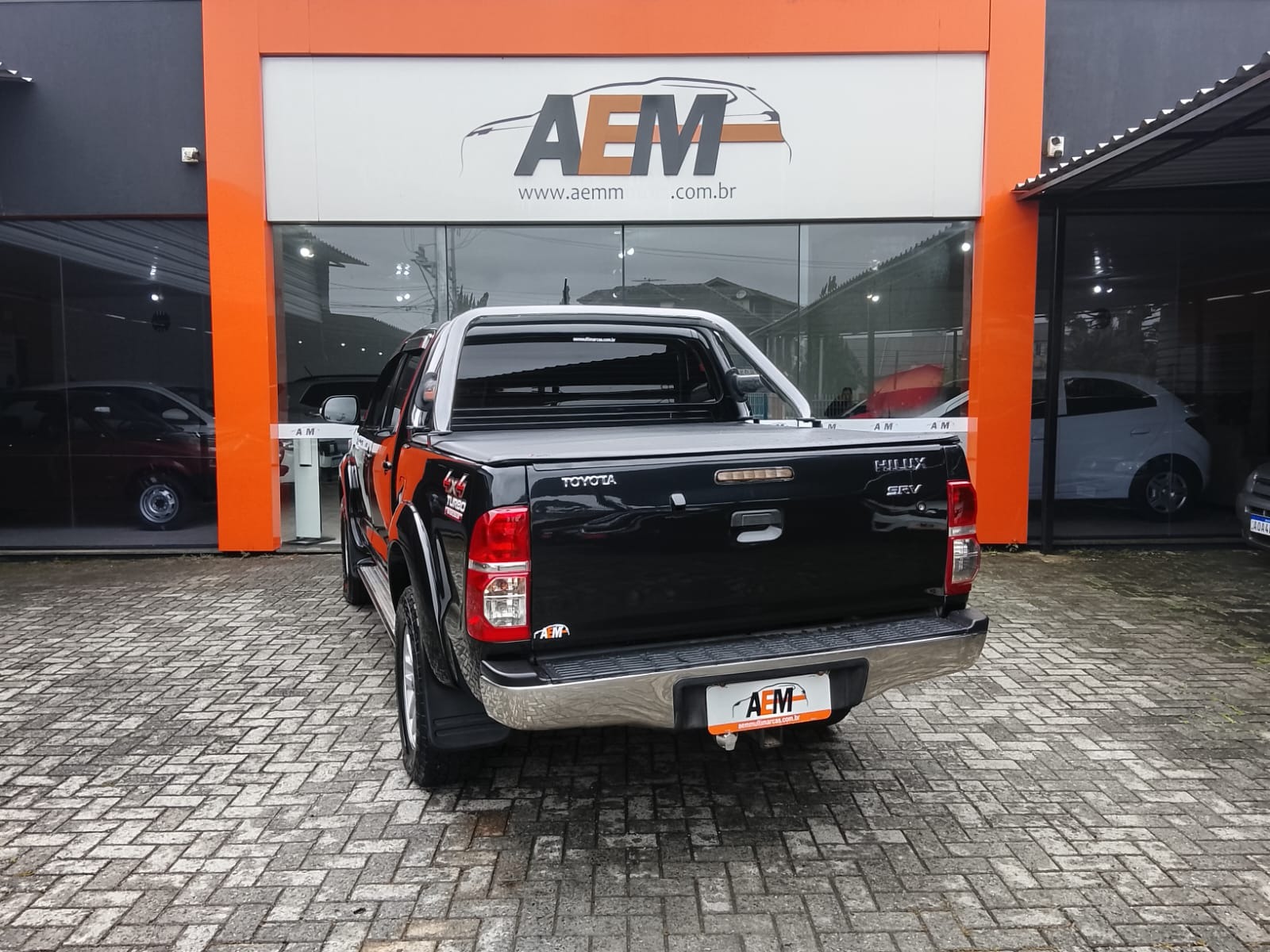 Toyota Hilux Cd Srv D4 D 4X4 3.0 TDI Diesel Automático - foto 17