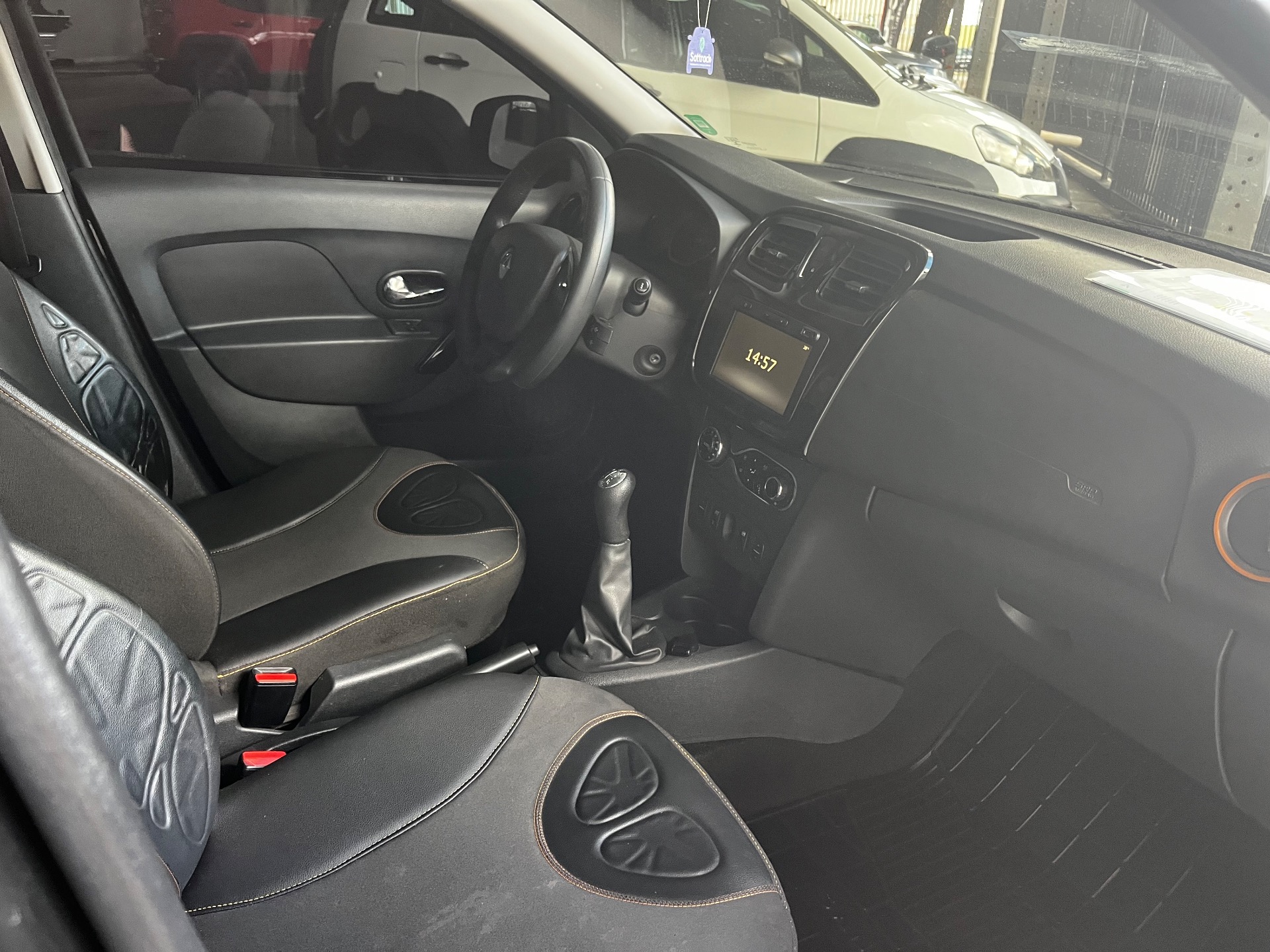Renault Sandero Zen Flex 1.6 16V 5P Mec. - foto 10