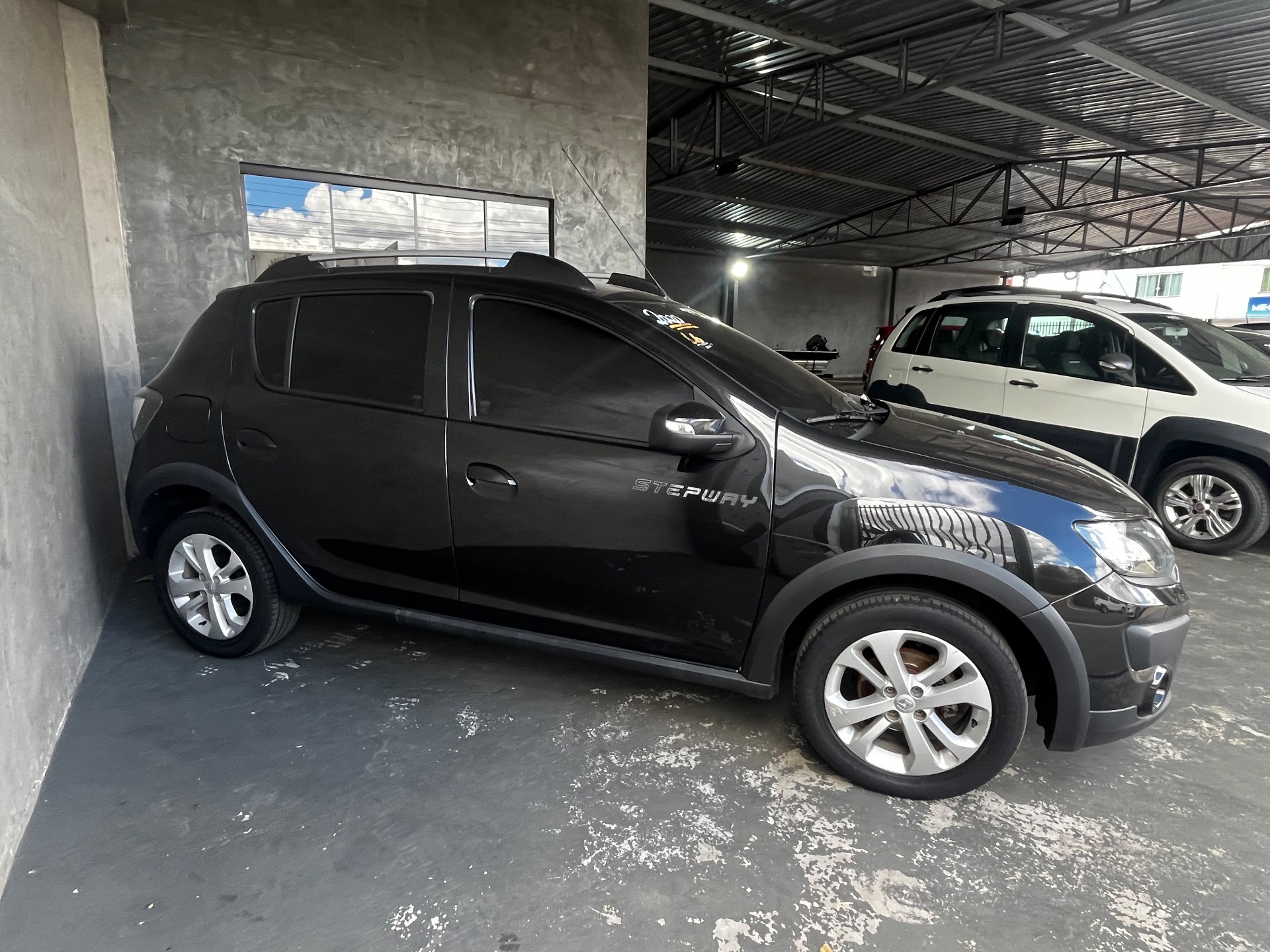 Renault Sandero Zen Flex 1.6 16V 5P Mec. - foto 13