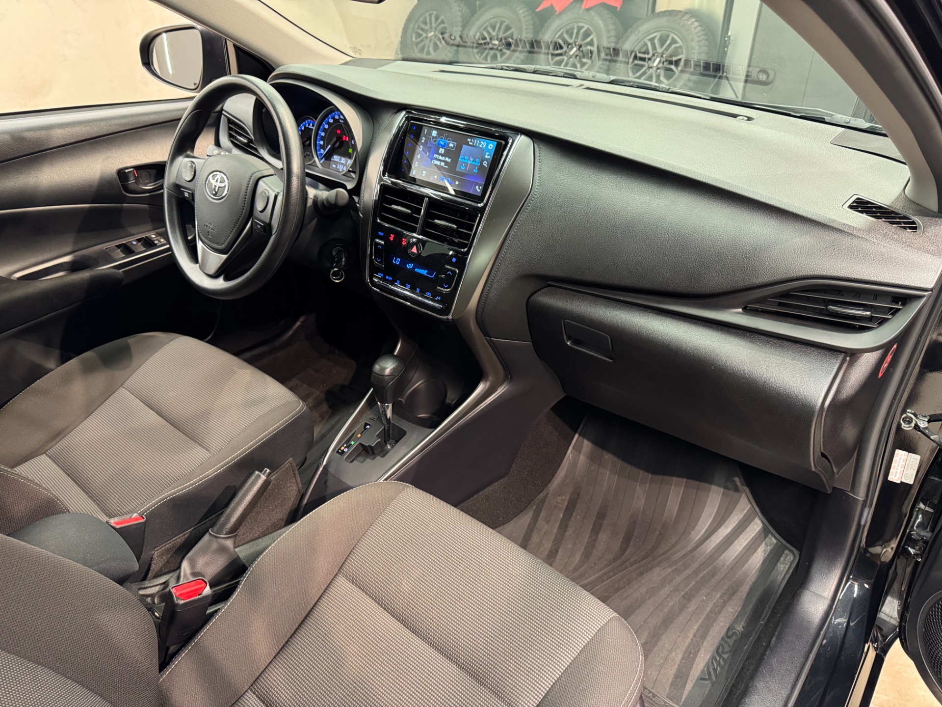 Toyota Yaris Xl Sedan 1.5 Flex 16V 4P Aut. - foto 17
