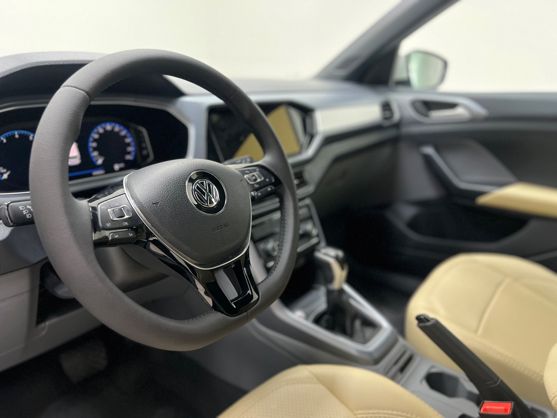 Volkswagen T-Cross Comfor. 200 TSI 1.0 Flex 5P Aut. - foto 10