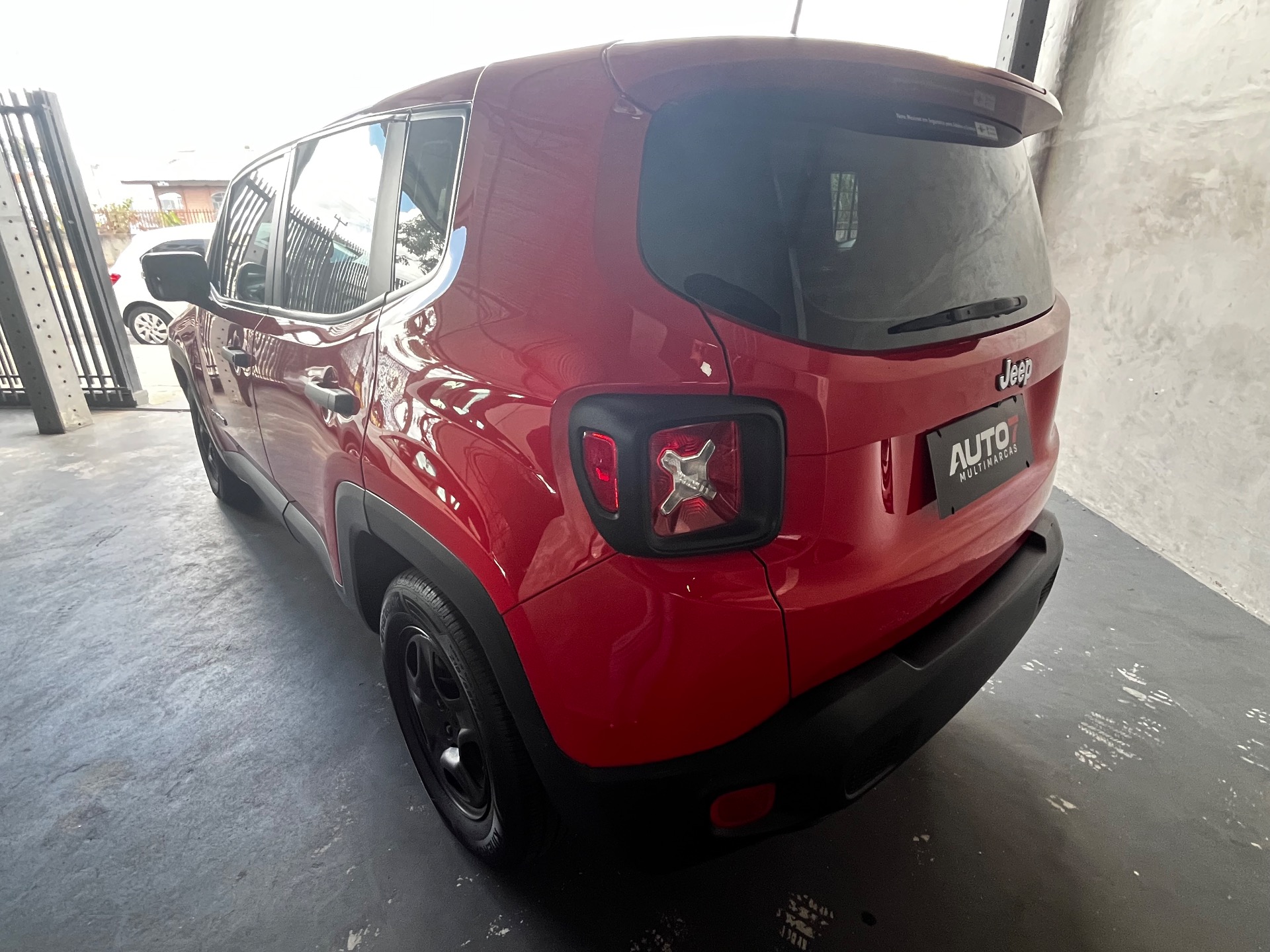 Jeep Renegade 1.8 4X2 Flex 16V Aut. - foto 7