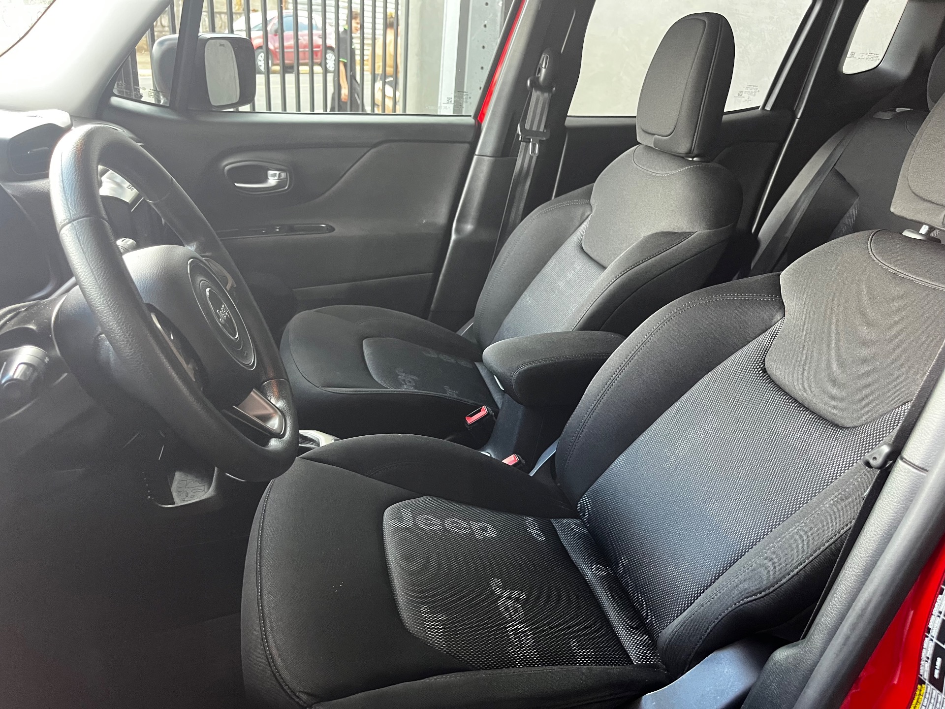 Jeep Renegade 1.8 4X2 Flex 16V Aut. - foto 10