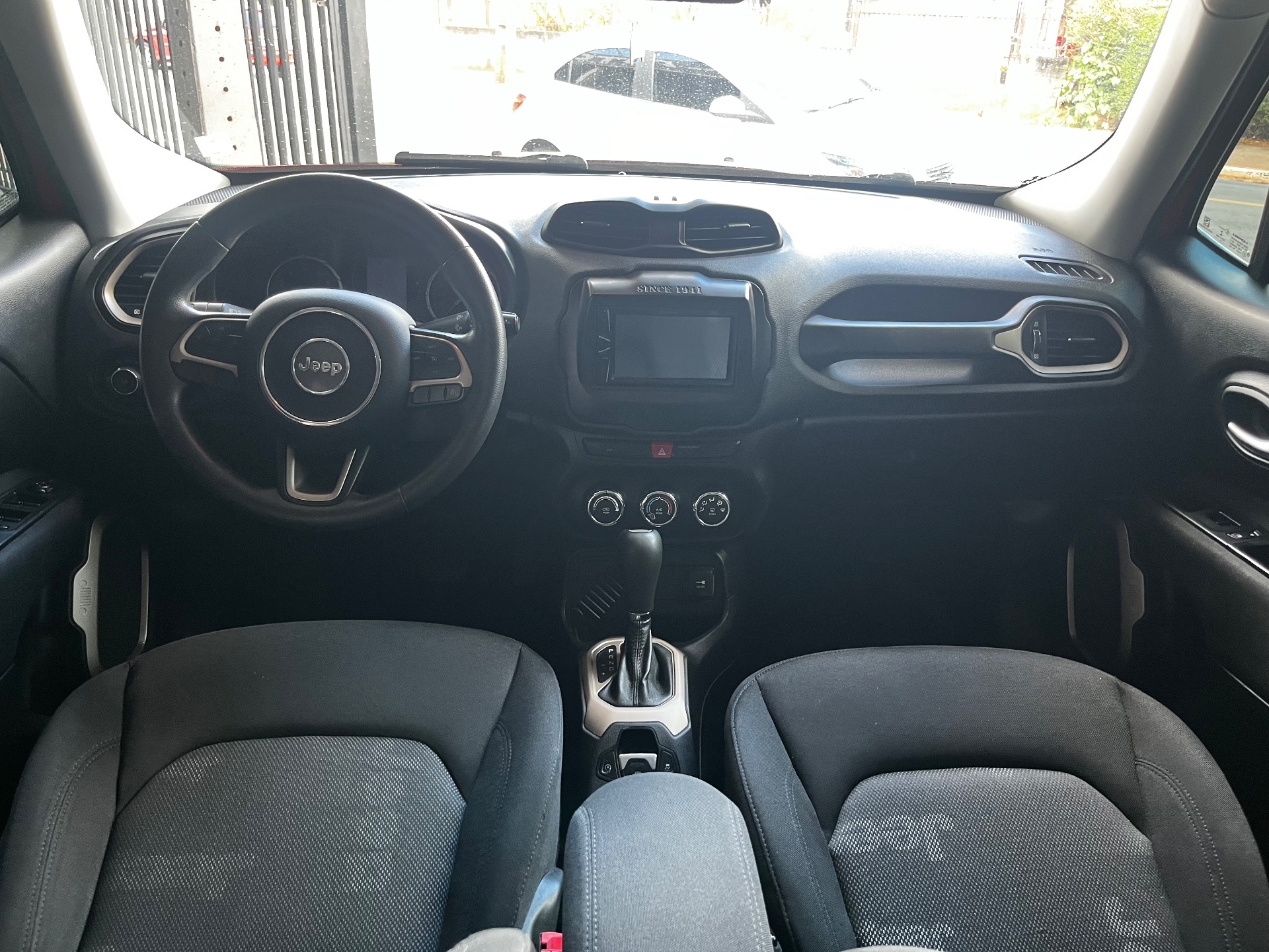 Jeep Renegade 1.8 4X2 Flex 16V Aut. - foto 13