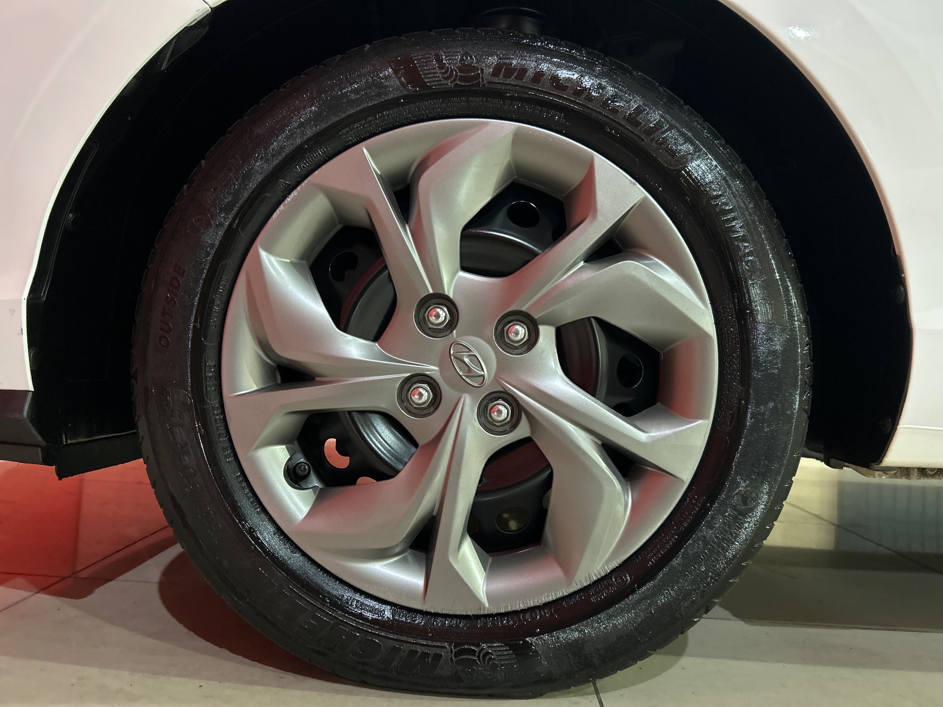 Hyundai HB20S Comfort Plus 1.0 Flex 12V Mec. - foto 5