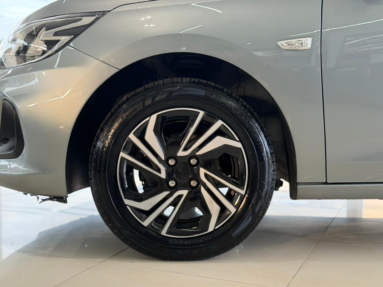 Chevrolet Onix Hatch LT 1.0 12V Tb Flex 5P Mec. - foto 6