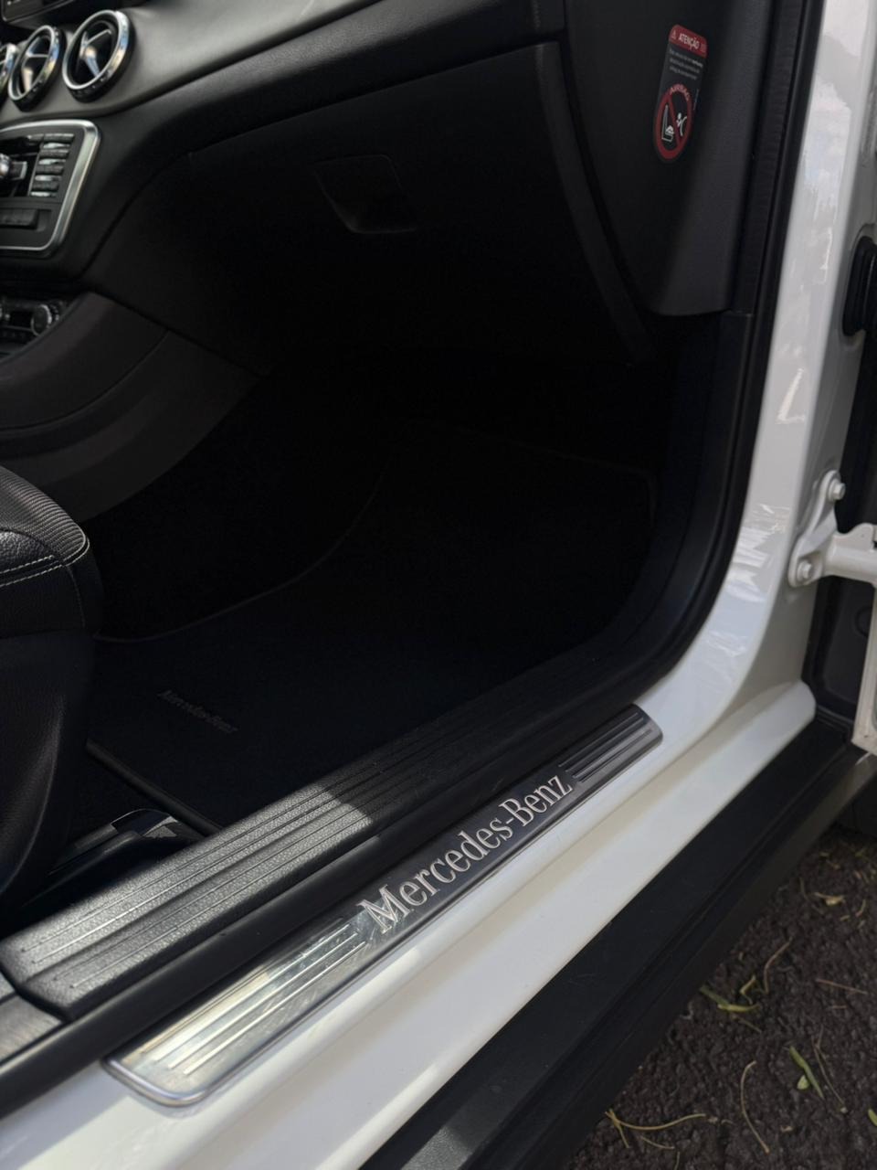 Mercedes-Benz Classe GLA Gla 200 Vision 1.6 1.6 Tb 16V Flex Aut. - foto 11