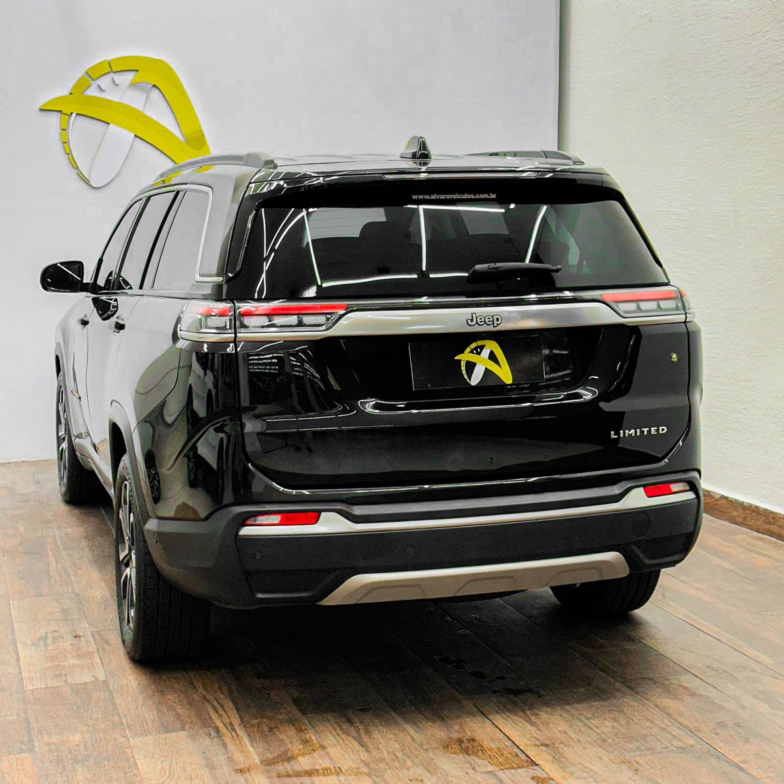 Jeep Commander Limited T270 1.3 Tb Flex Aut. - foto 6