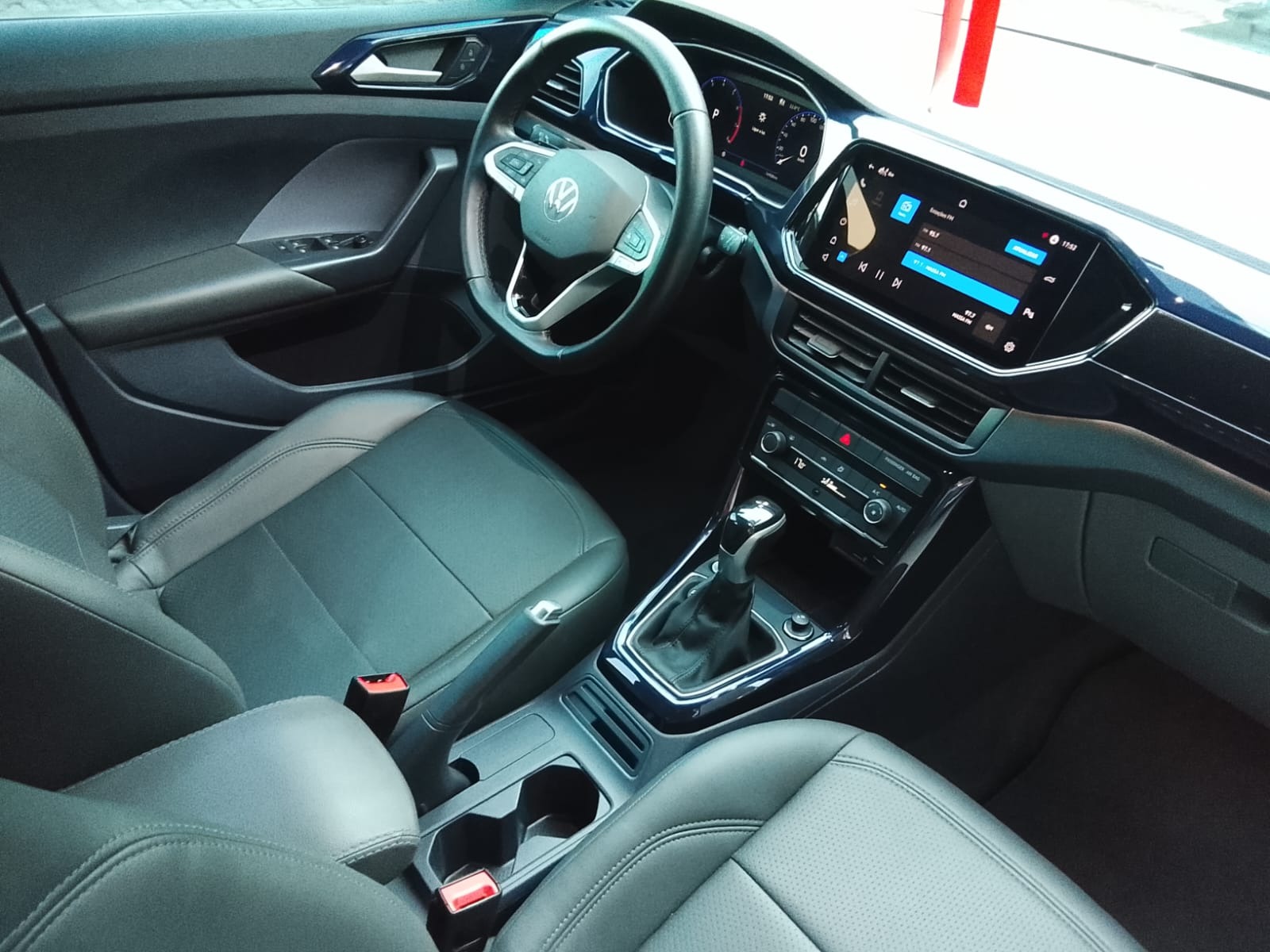Volkswagen T-Cross Comfor. 200 TSI 1.0 Flex 5P Aut. - foto 8