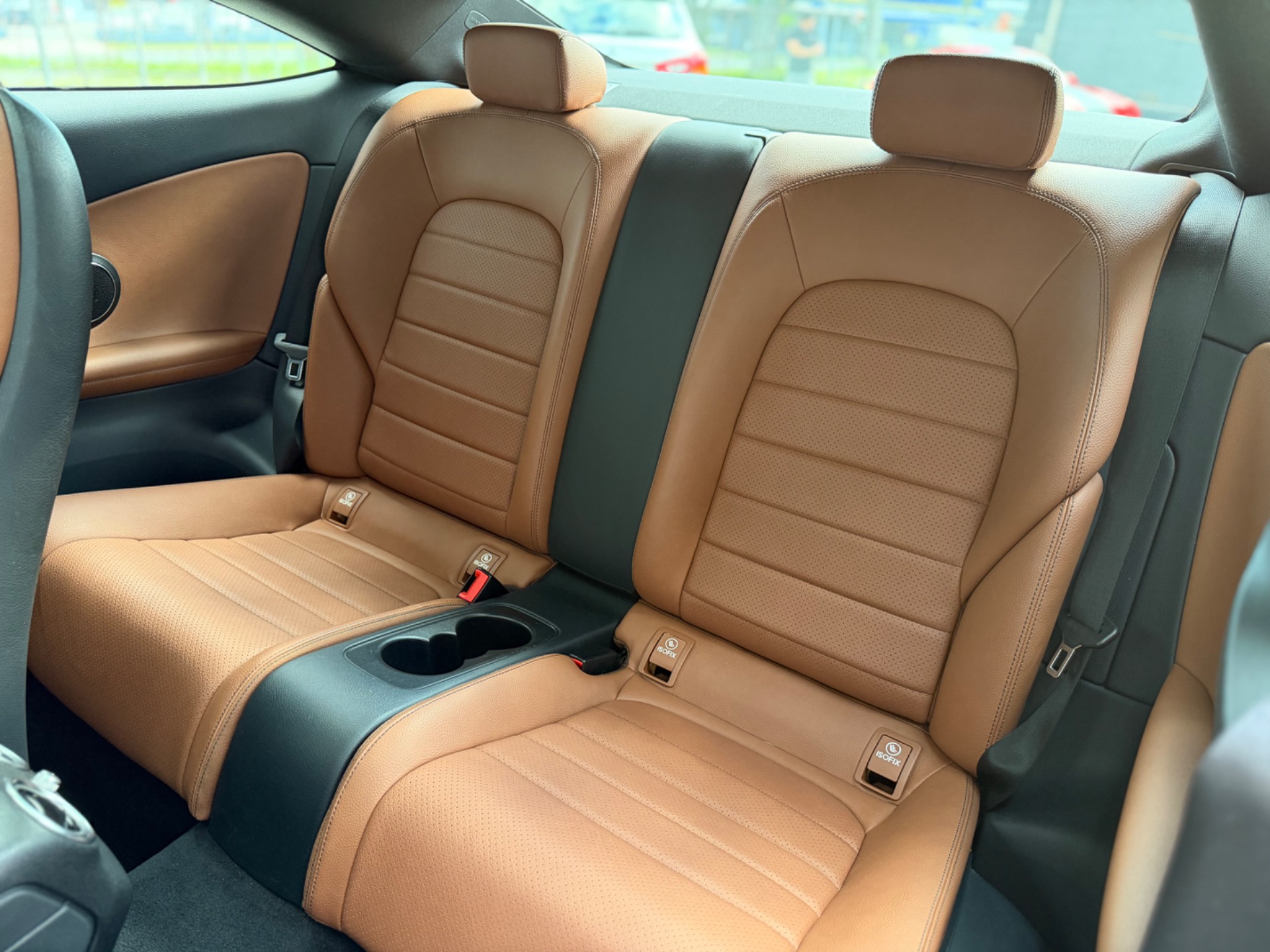 Mercedes-Benz Classe C C 180 C 180 Cgi Coupe Avant. 1.6 Tb 16V Aut. - foto 13