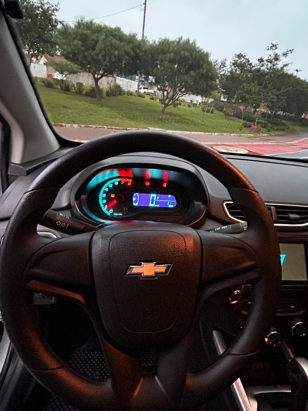 Chevrolet Onix Hatch Advantage 1.4 8V Flex 5P Aut. - foto 8