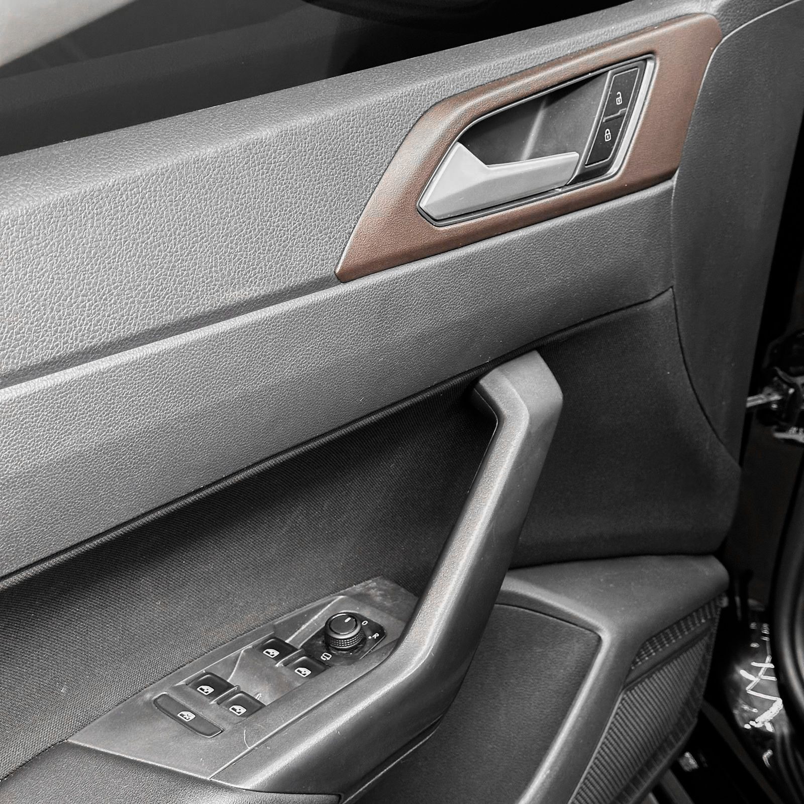 Volkswagen Virtus Highline 200 TSI 1.0 Flex 12V Automático - foto 12