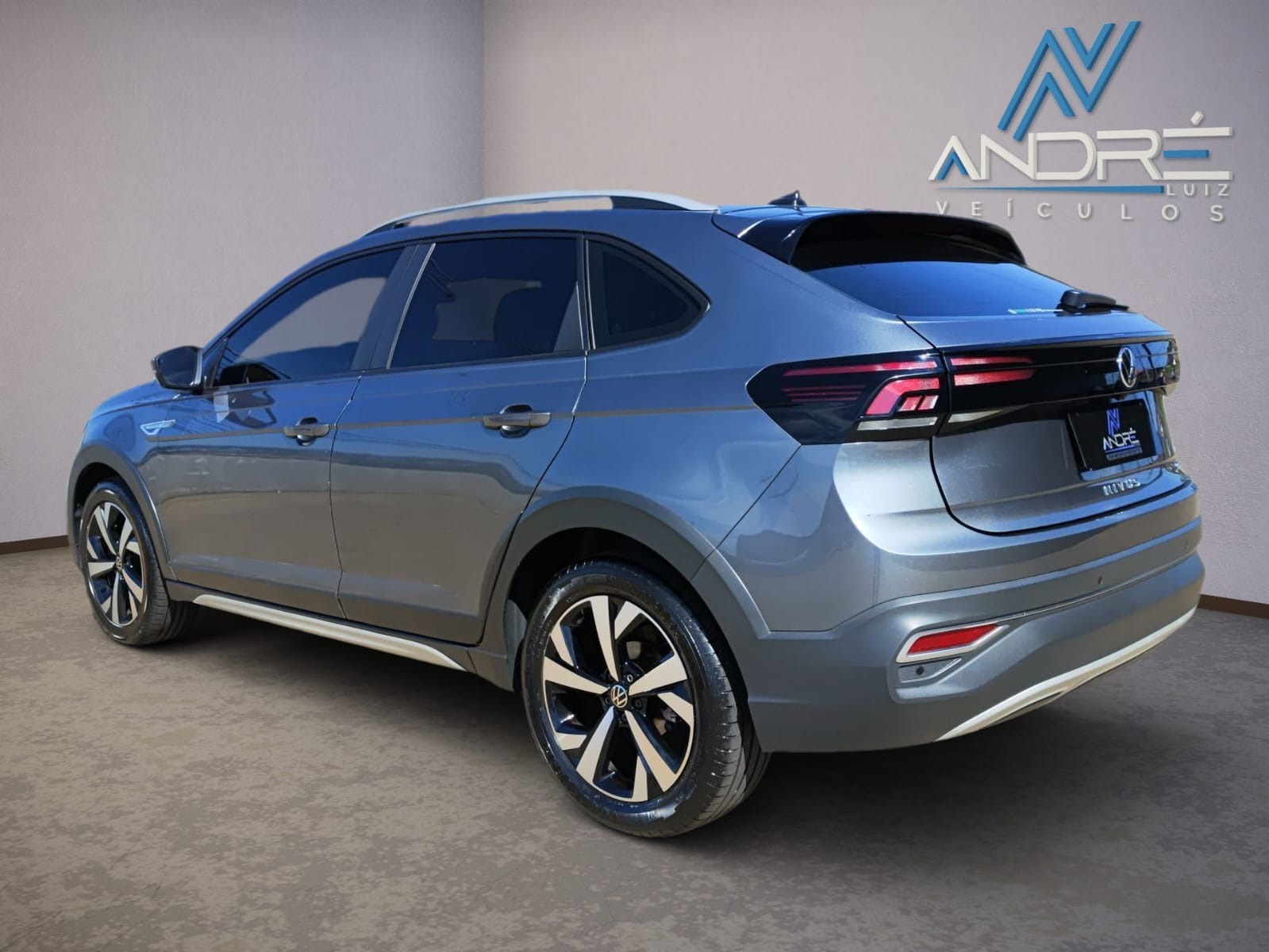 Volkswagen Nivus Highline 1.0 200 TSI Flex Aut. - foto 4