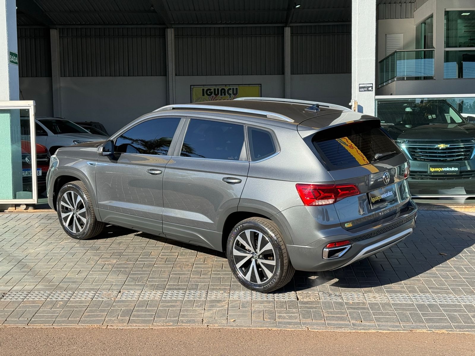 Volkswagen Taos Highline 1.4 250 TSI Flex Aut. - foto 10