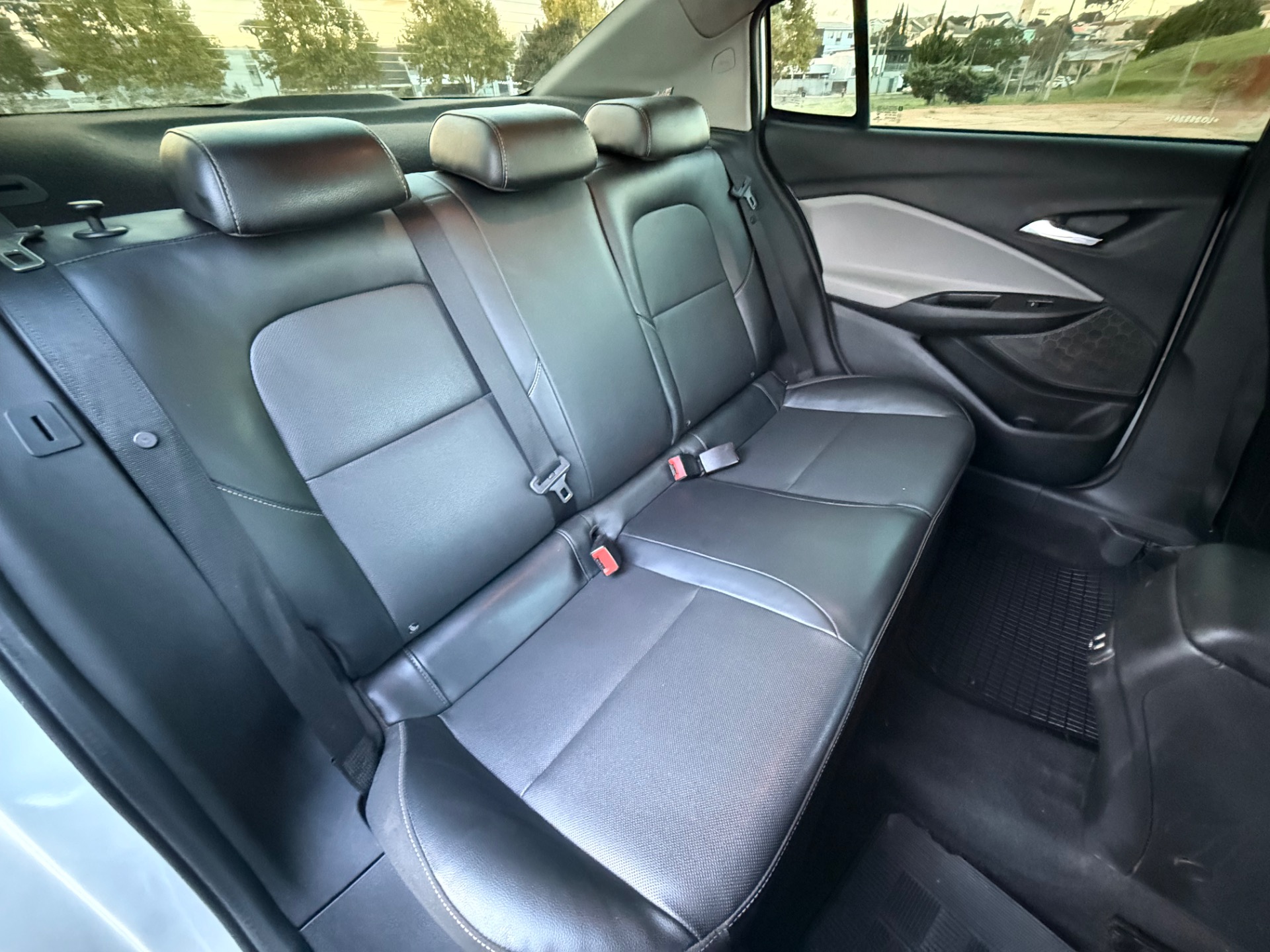 Chevrolet Onix Sed. Plus Prem. 1.0 12V Tb Flex Automático - foto 10