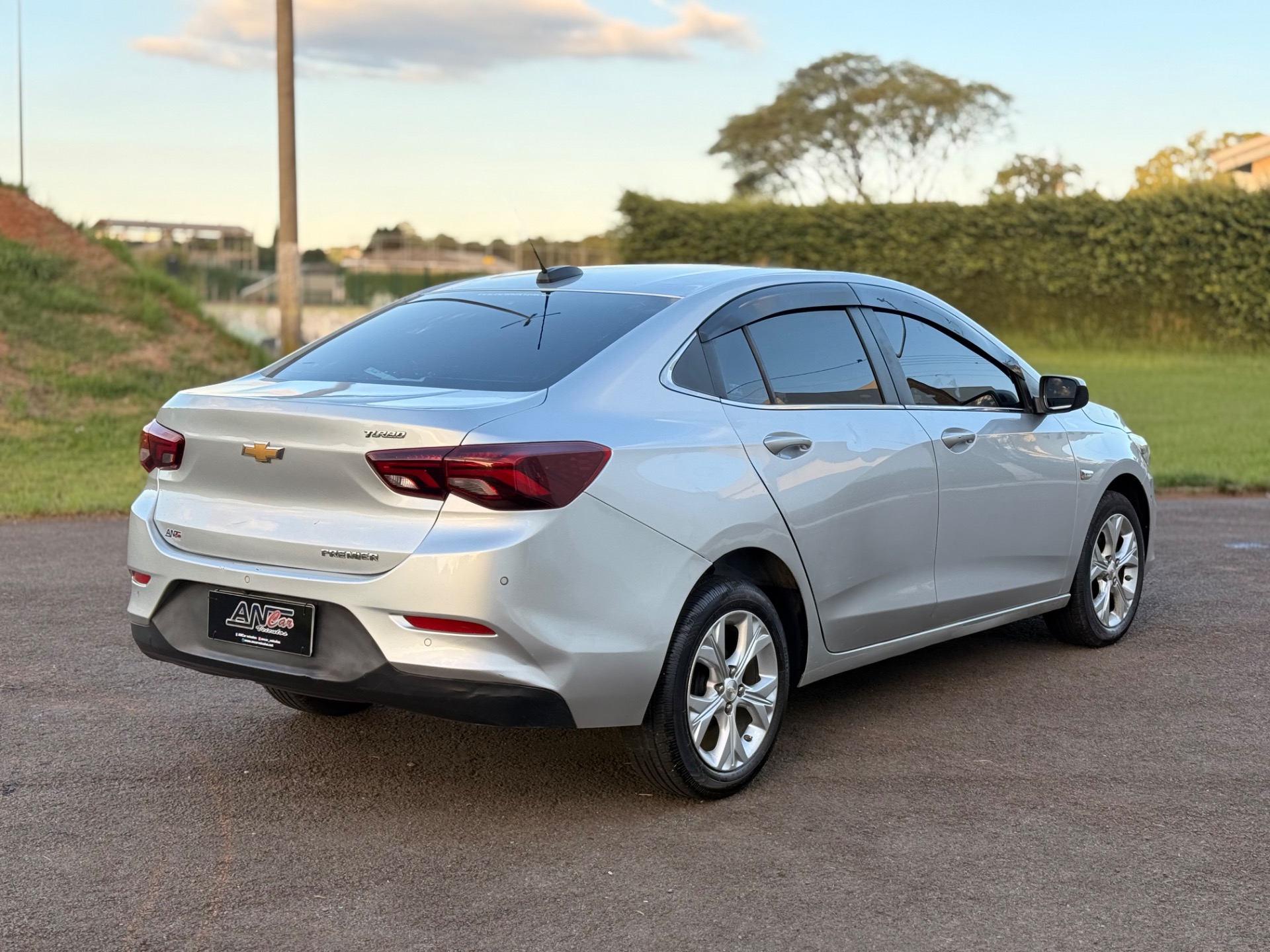 Chevrolet Onix Sed. Plus Prem. 1.0 12V Tb Flex Automático - foto 6