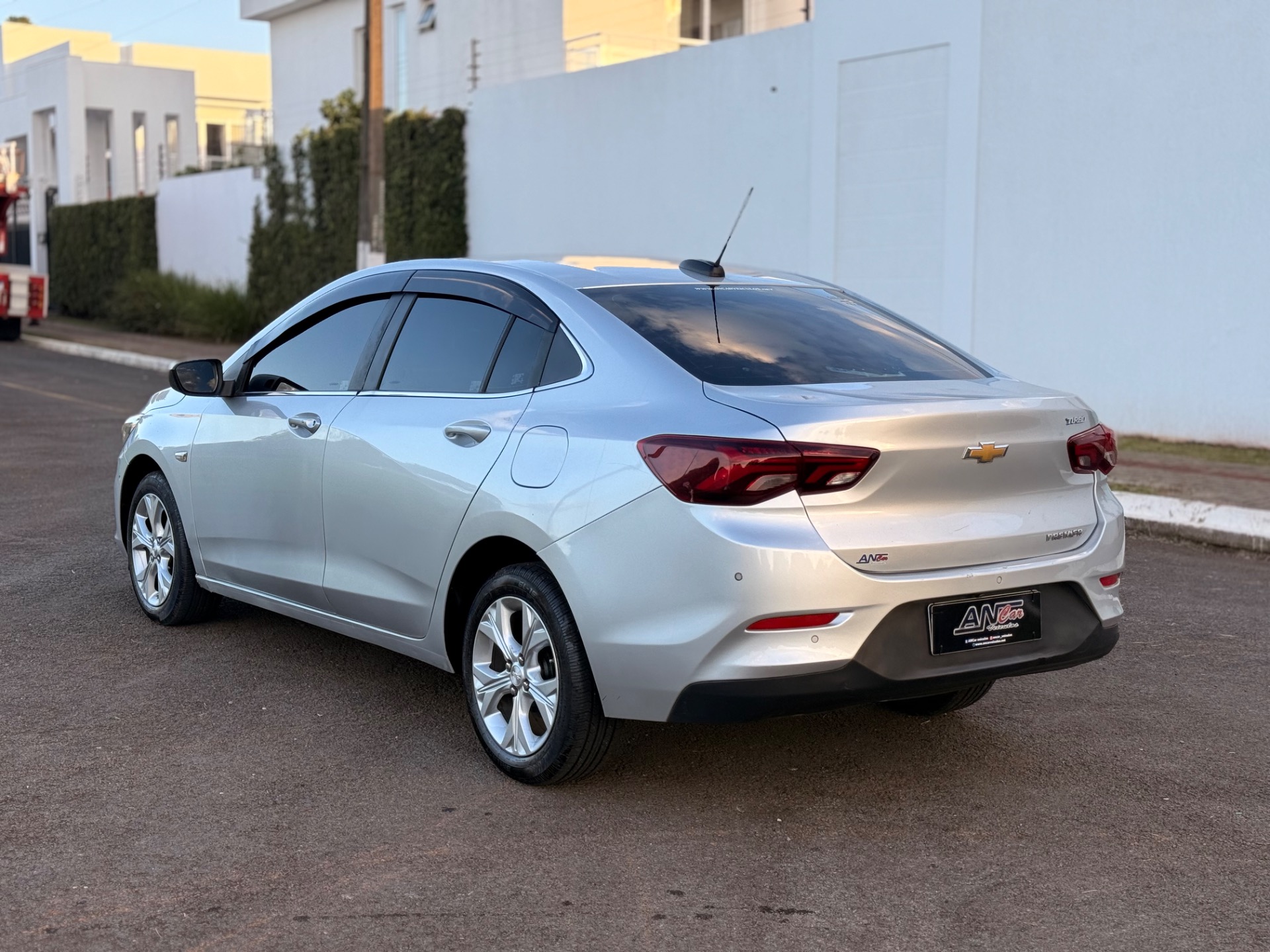 Chevrolet Onix Sed. Plus Prem. 1.0 12V Tb Flex Automático - foto 4