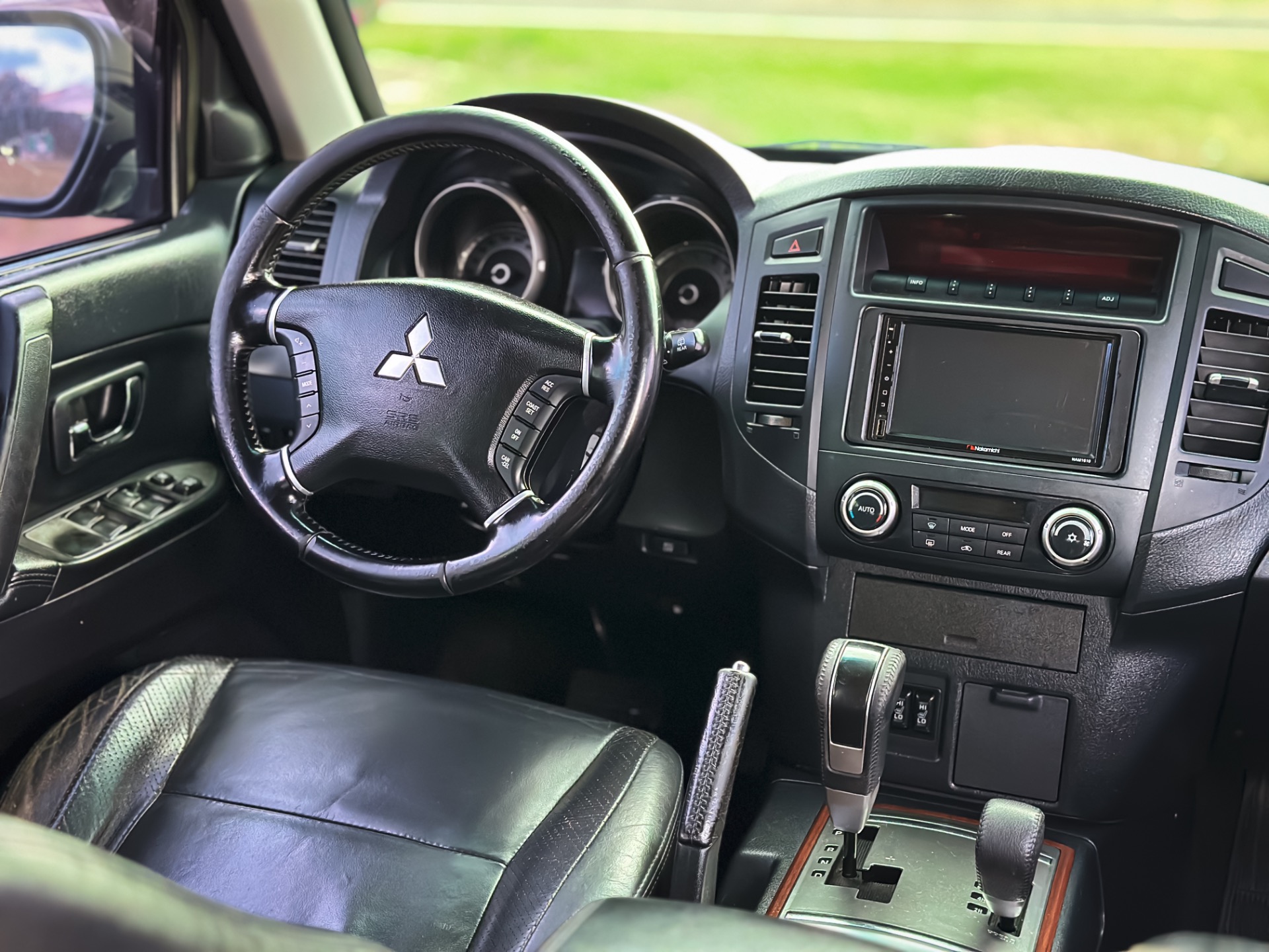 Mitsubishi Pajero Hpe Full 3.2 4X4 T.i.dies. 5P Automático - foto 7