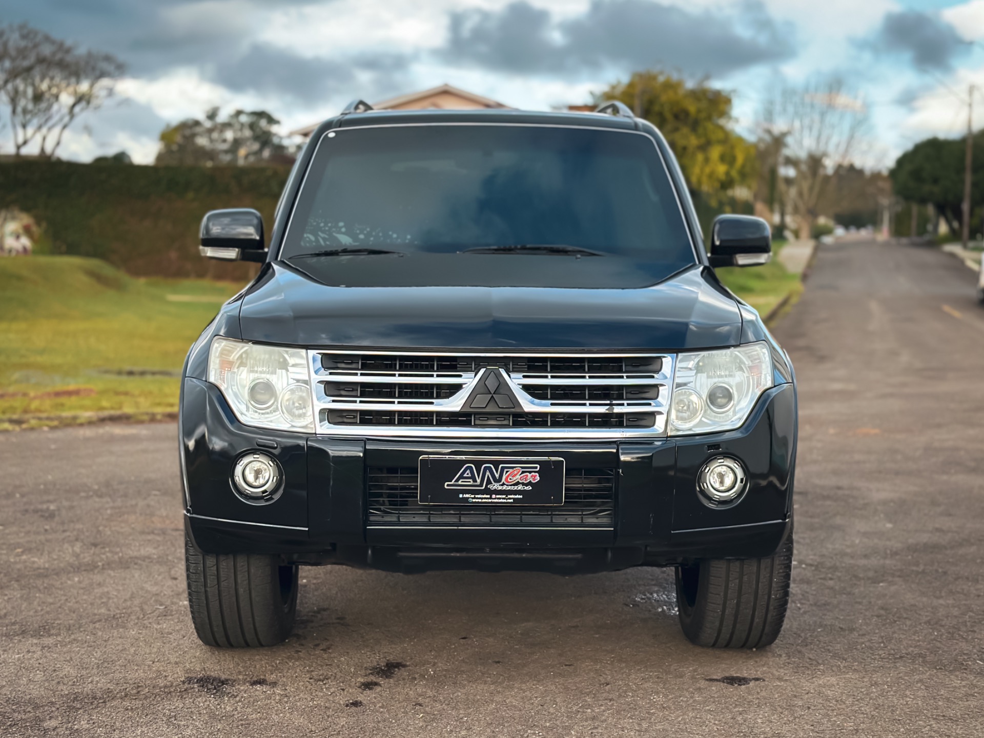 Mitsubishi Pajero Hpe Full 3.2 4X4 T.i.dies. 5P Automático - foto 2