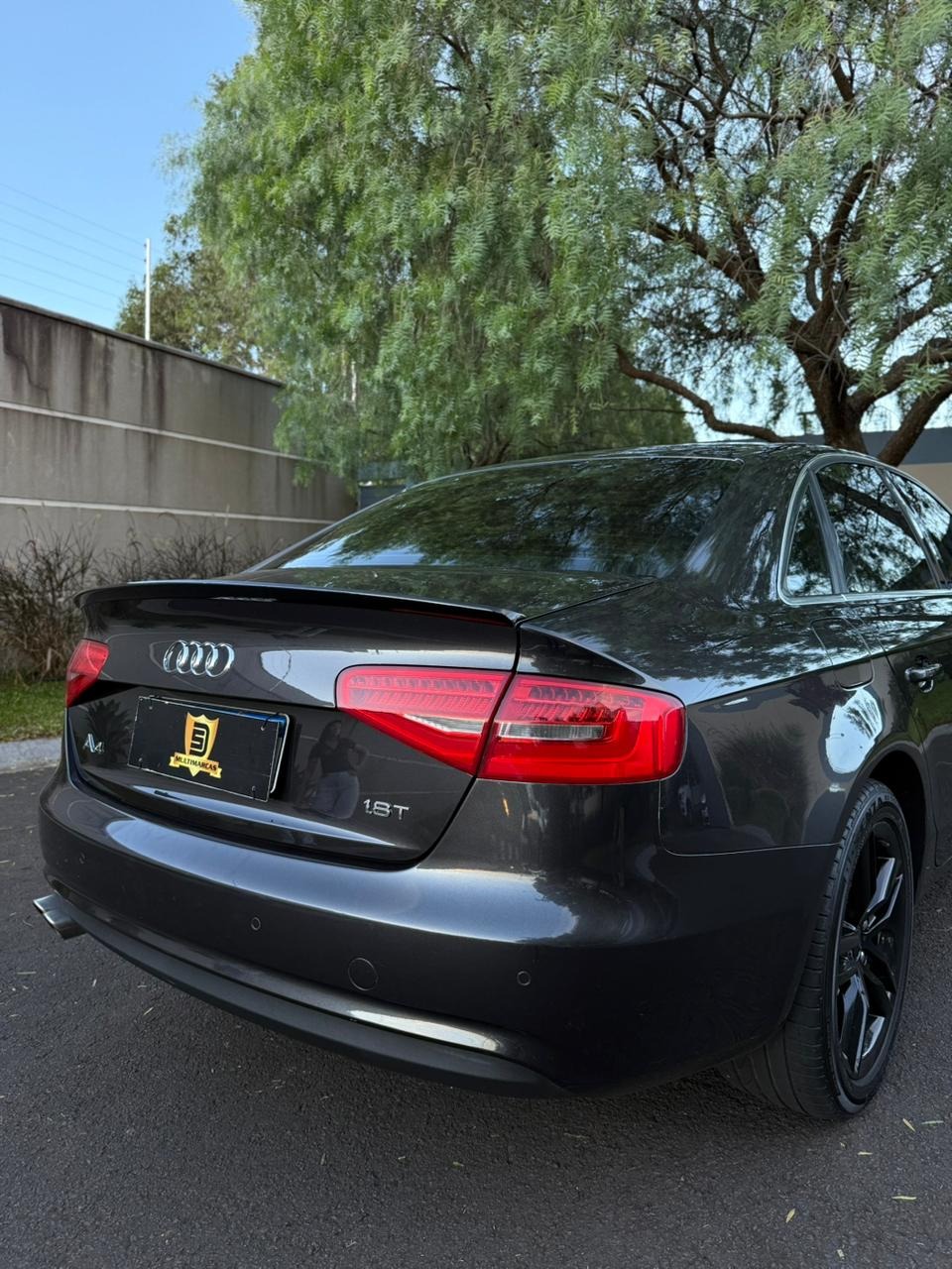 Audi A4 1.8 Tip. Multitronic Turbo - foto 9
