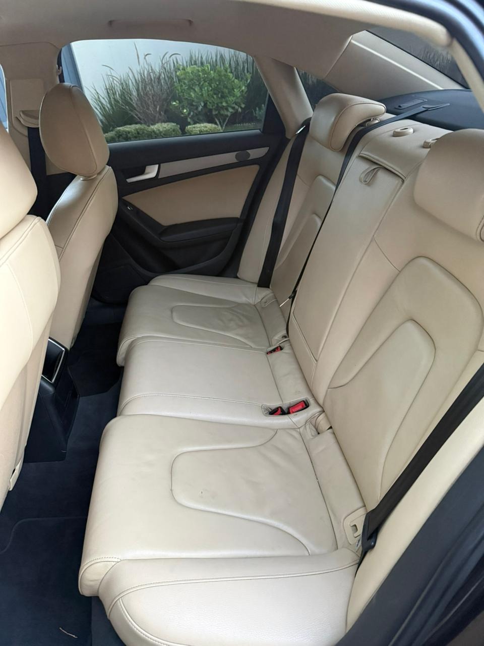 Audi A4 1.8 Tip. Multitronic Turbo - foto 14