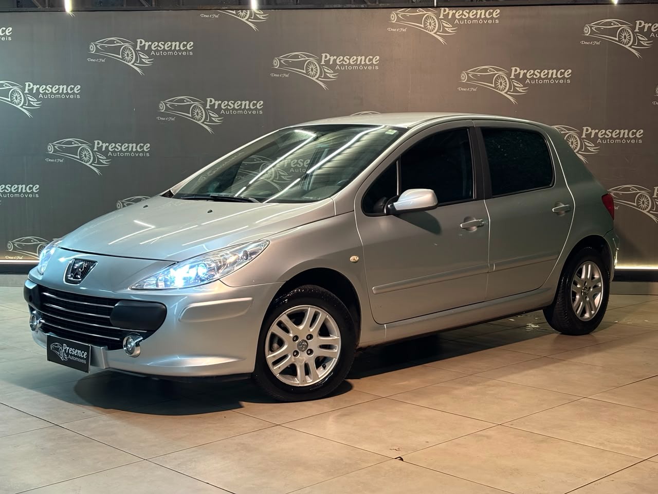 Peugeot 307 2011 à venda