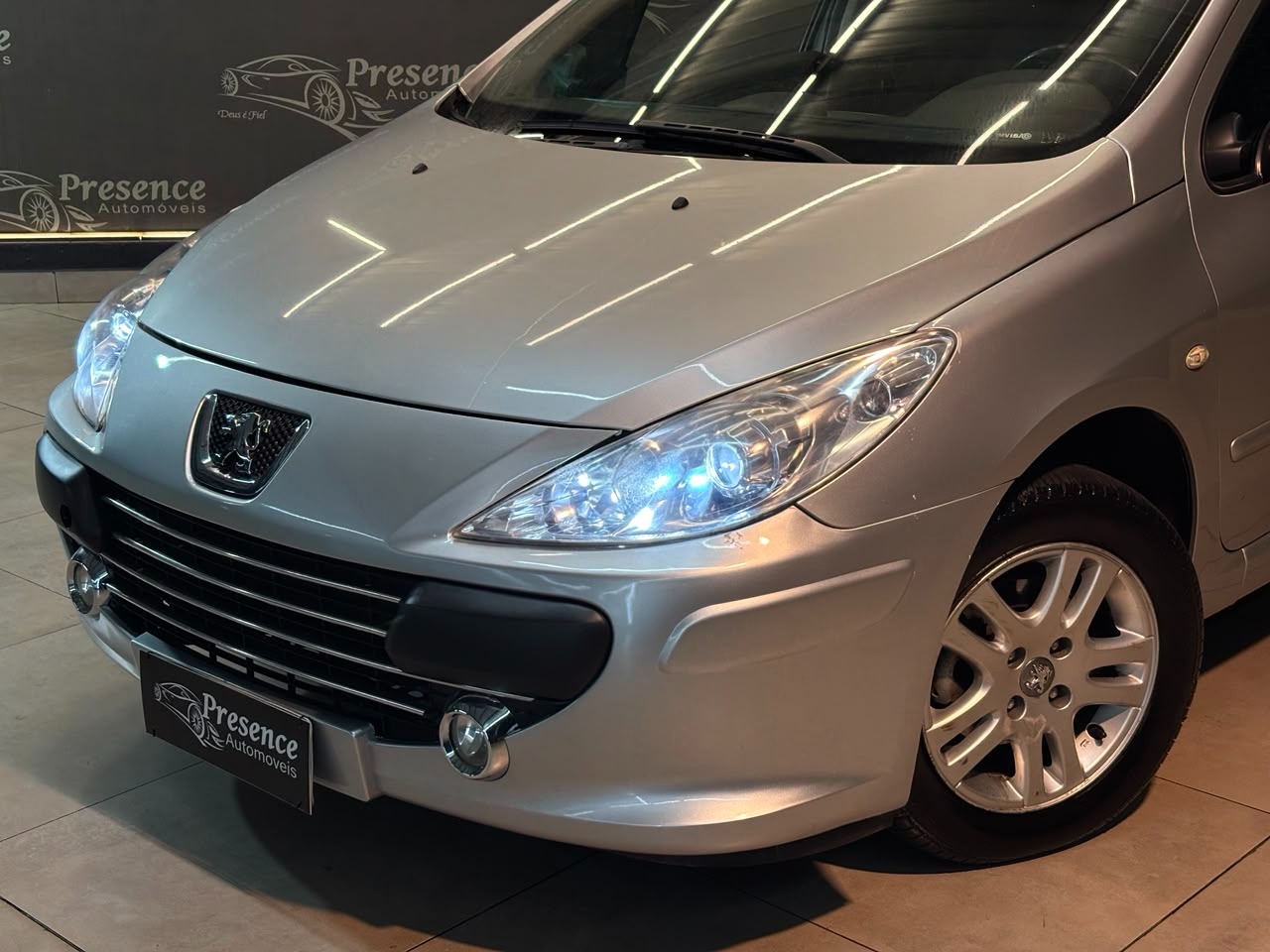 Peugeot 307 Soleil Presence 1.6 1.6 Flex 16V 5P - foto 2