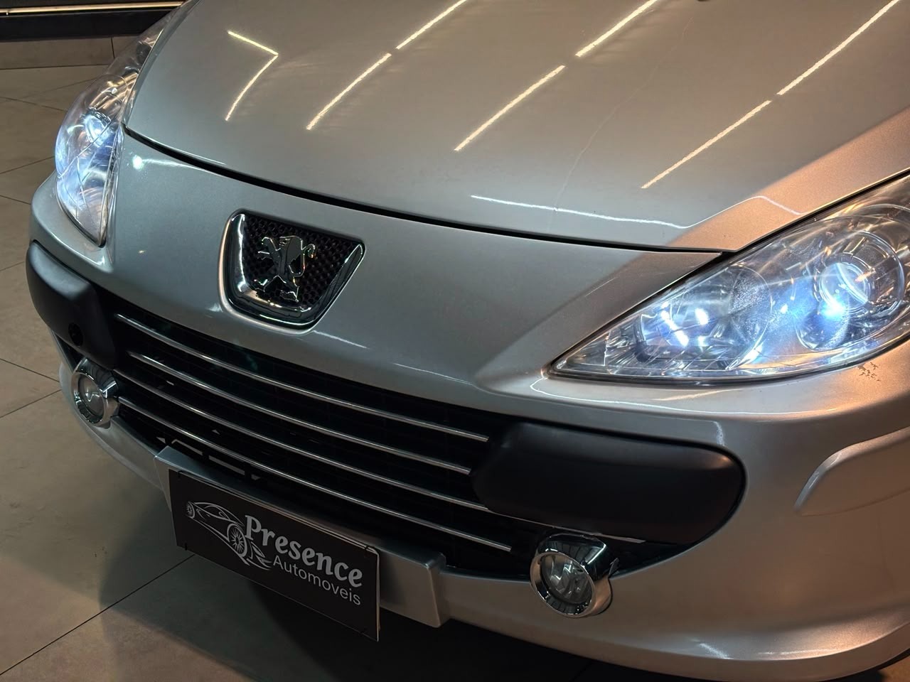 Peugeot 307 Soleil Presence 1.6 1.6 Flex 16V 5P - foto 3