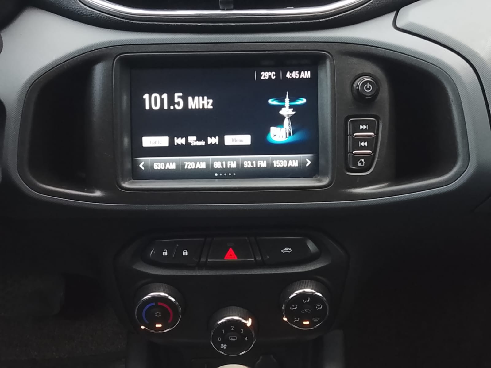 Chevrolet Onix Hatch Activ 1.4 8V Flex 5P Aut. - foto 10