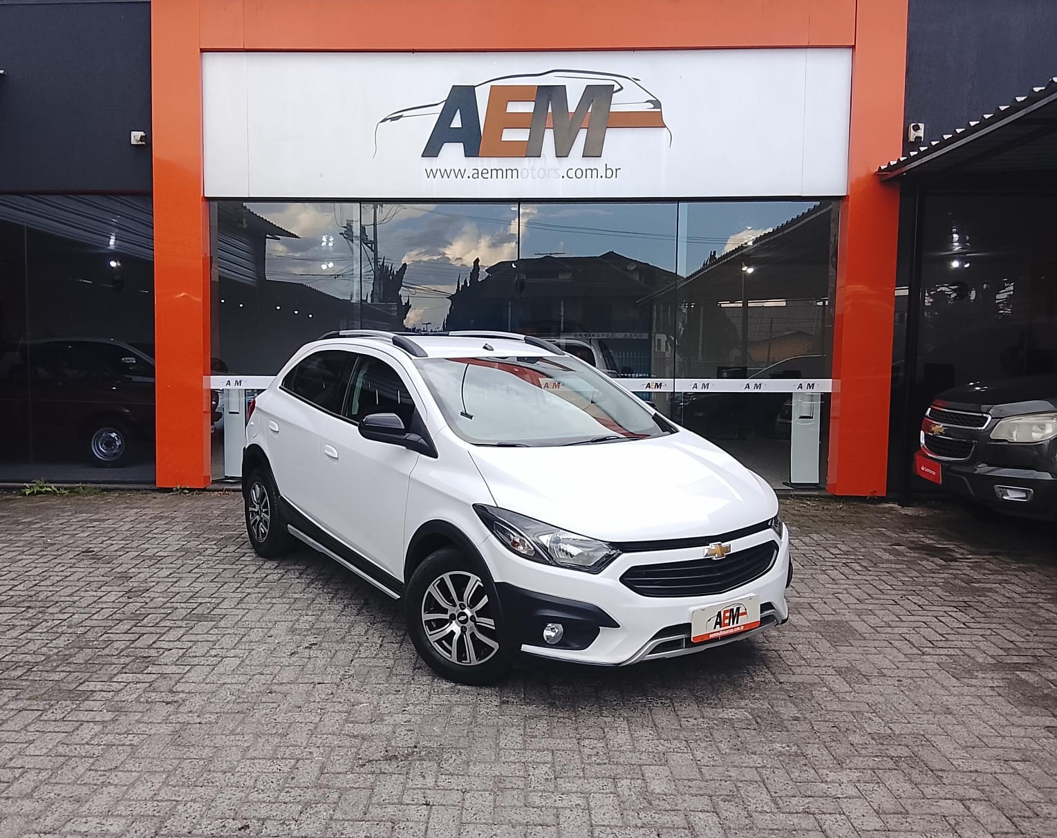 Chevrolet Onix Hatch Activ 1.4 8V Flex 5P Aut. - foto 3