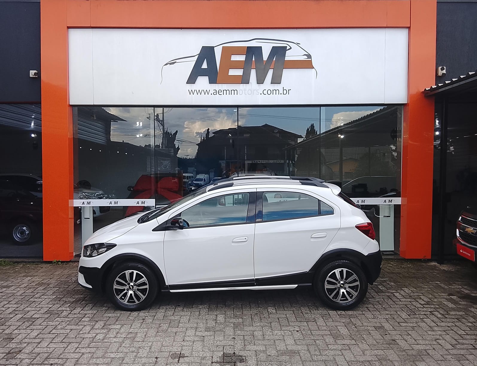 Chevrolet Onix Hatch Activ 1.4 8V Flex 5P Aut. - foto 4