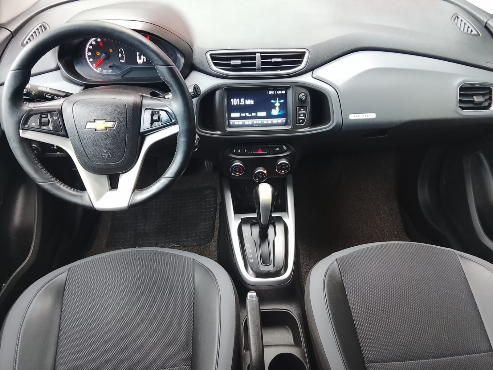 Chevrolet Onix Hatch Activ 1.4 8V Flex 5P Aut. - foto 6