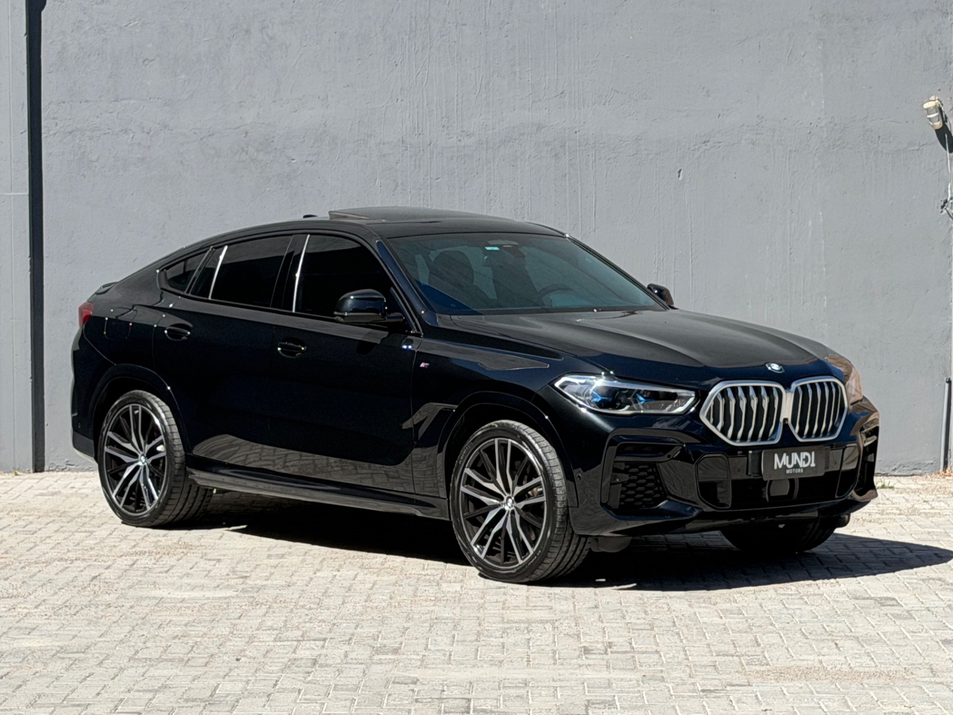 BMW X6 2022 à venda