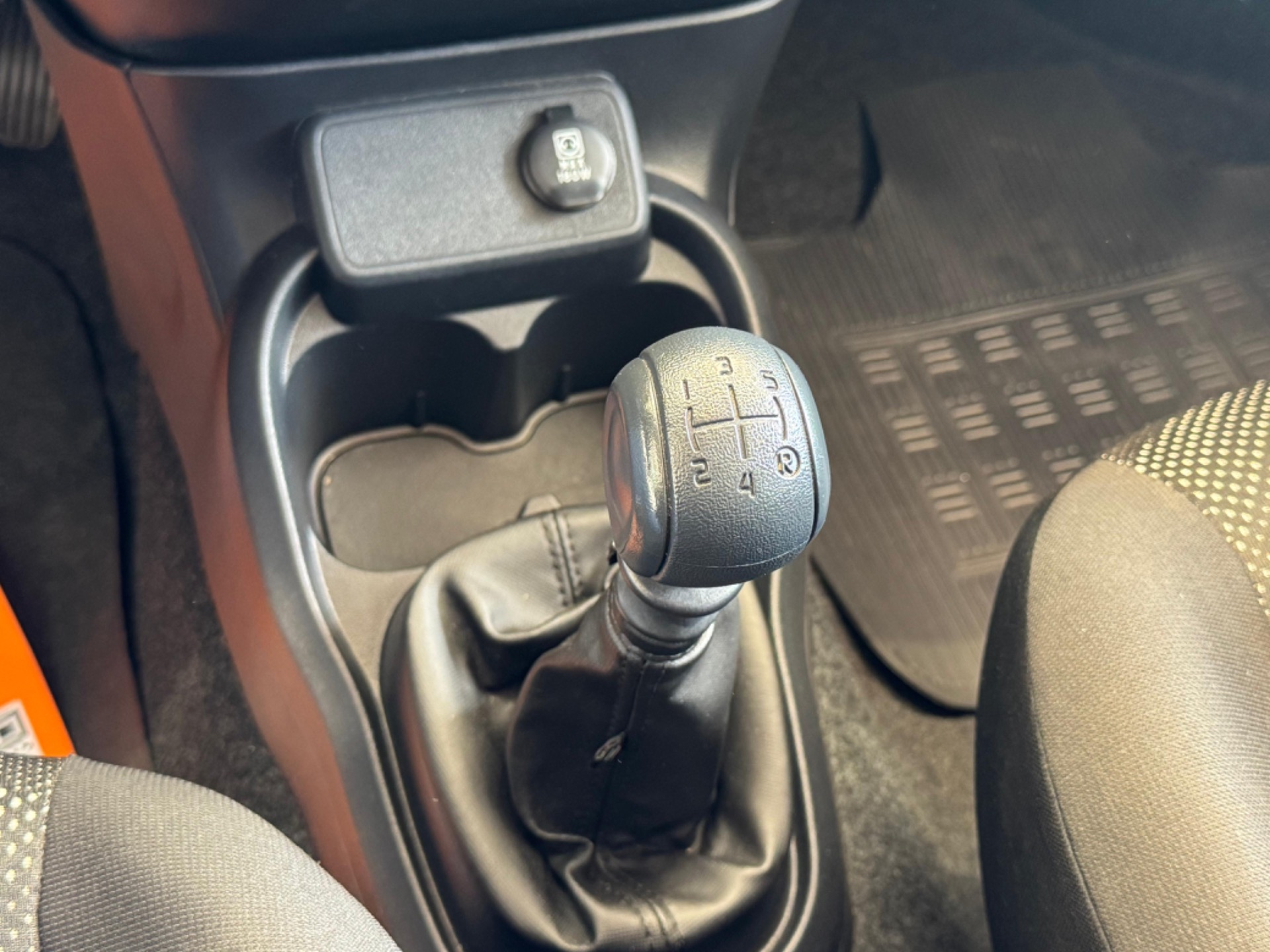 Fiat Mobi Like 1.0 Fire Flex 5p. - foto 13