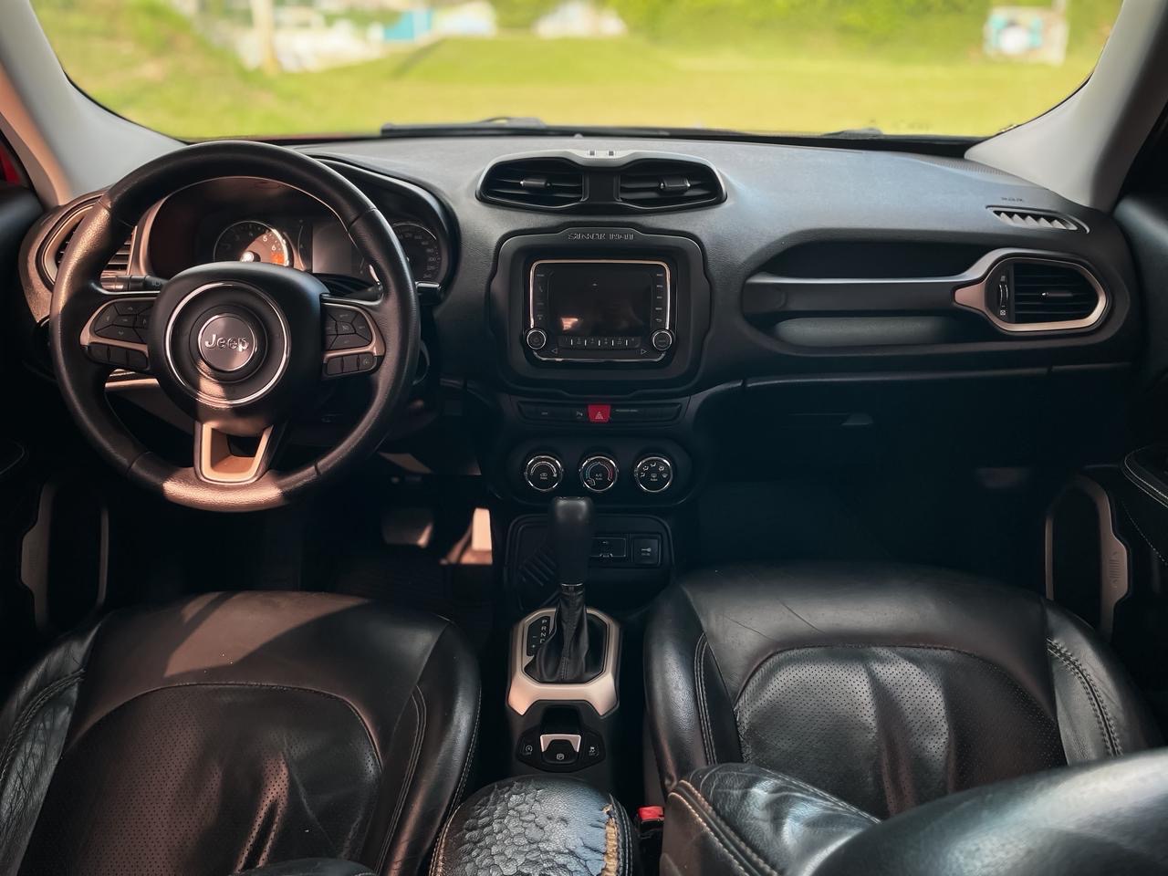 Jeep Renegade Sport 1.8 4X2 Flex 16V Aut. - foto 8