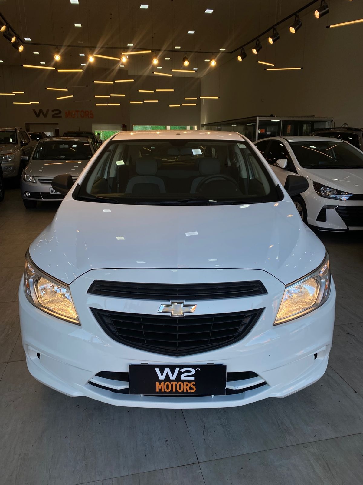 Chevrolet Onix Hatch Ls 1.0 8V Flexpower 5P Mec. - foto 2
