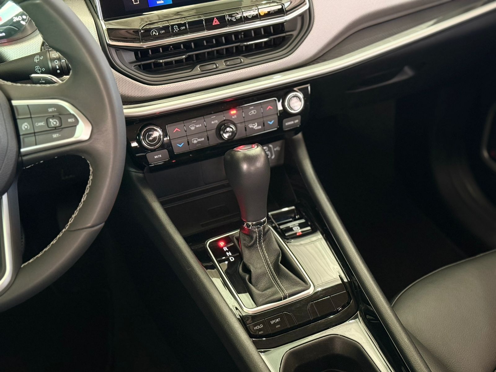 Jeep Compass Long. T270 1.3 Tb 4X2 Flex Aut. - foto 17