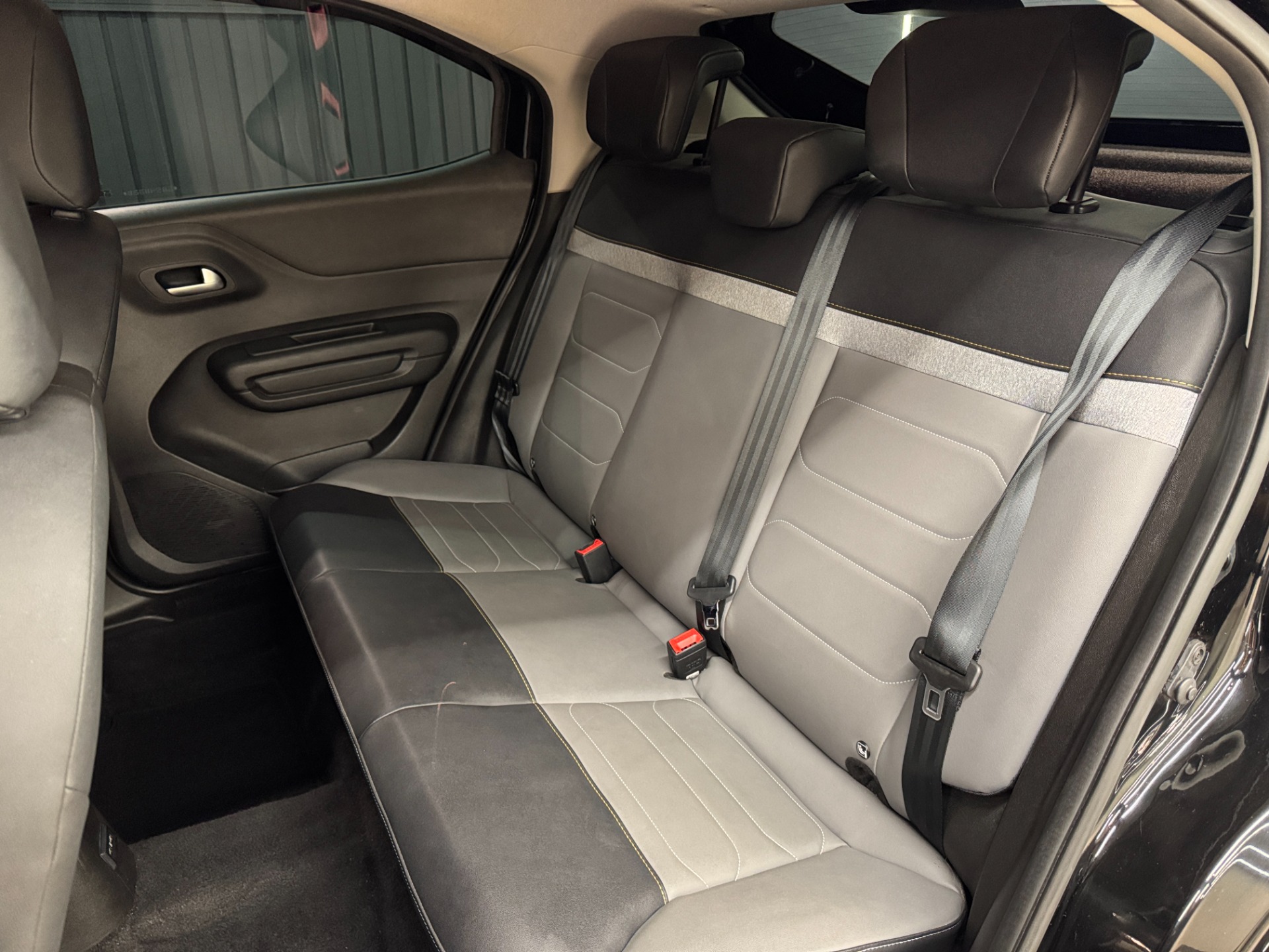 Citroën BASALT Shine 1.0 Flex Tb 200 5P Aut. - foto 17