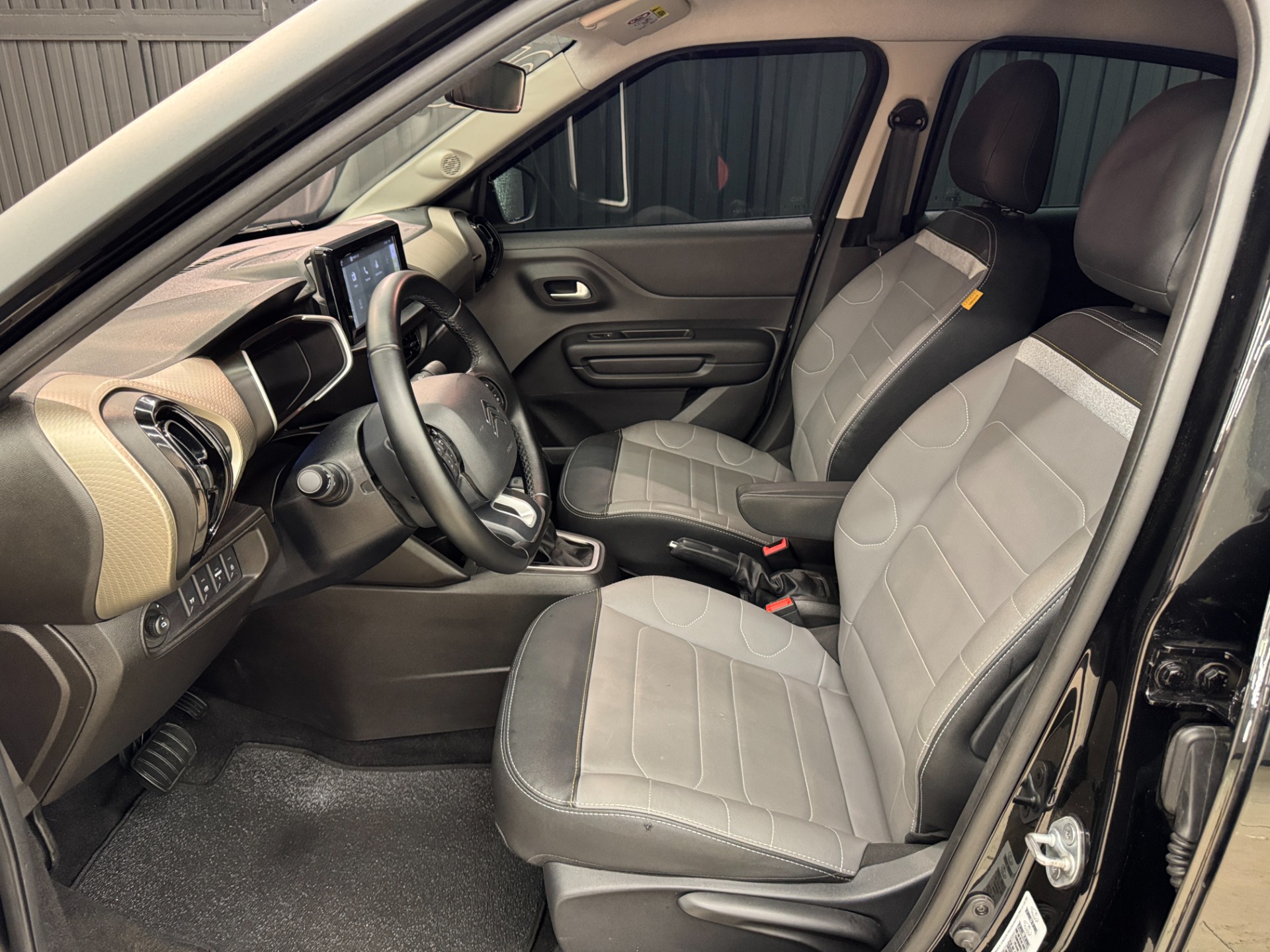 Citroën BASALT Shine 1.0 Flex Tb 200 5P Aut. - foto 15