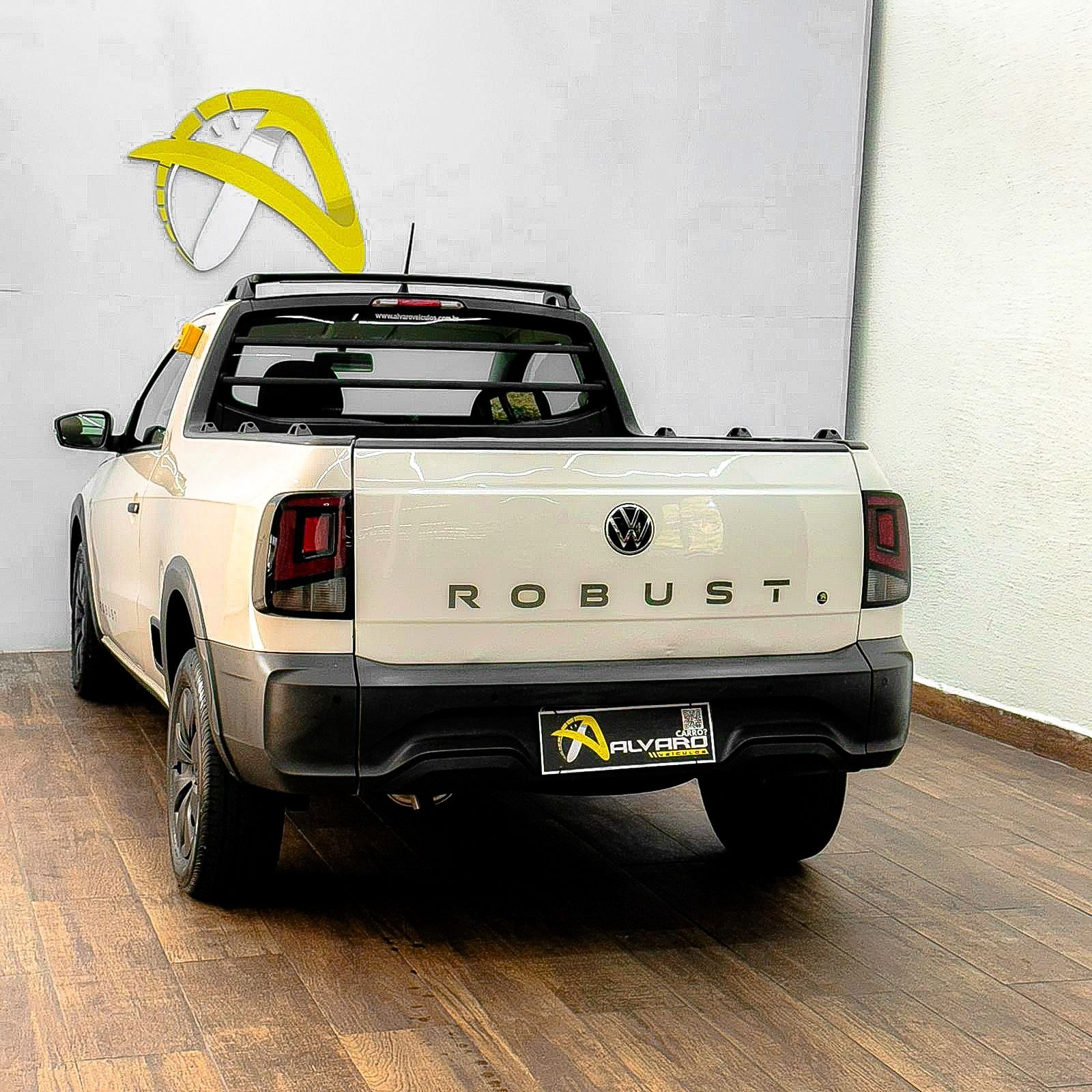 Volkswagen Saveiro Robust 1.6 Total Flex 16V - foto 6