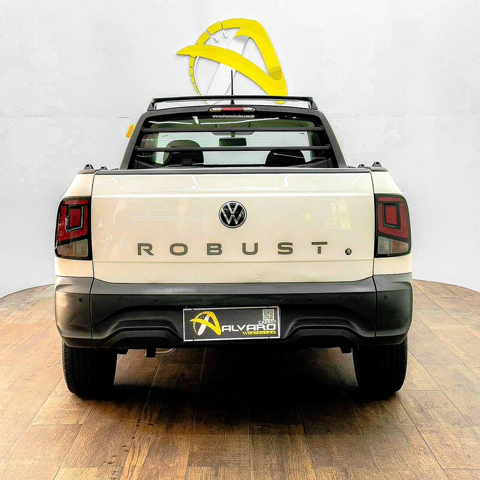 Volkswagen Saveiro Robust 1.6 Total Flex 16V - foto 5